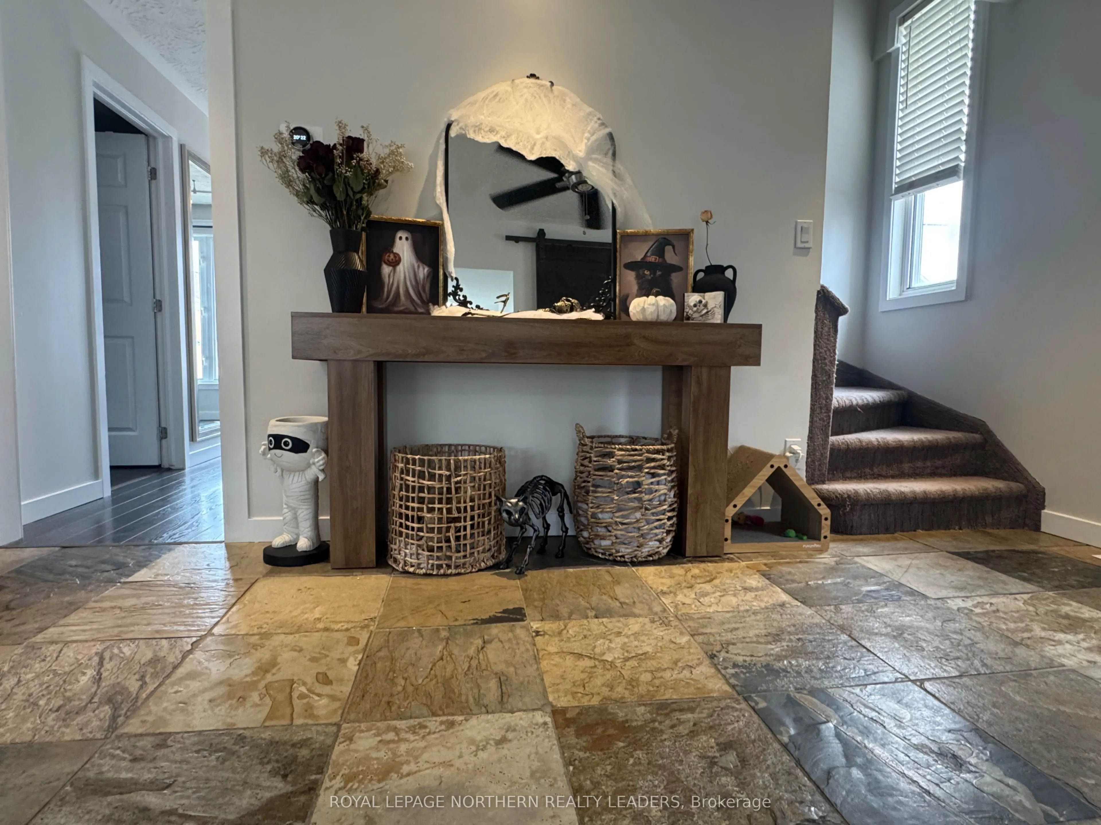 25 Borden Avenue