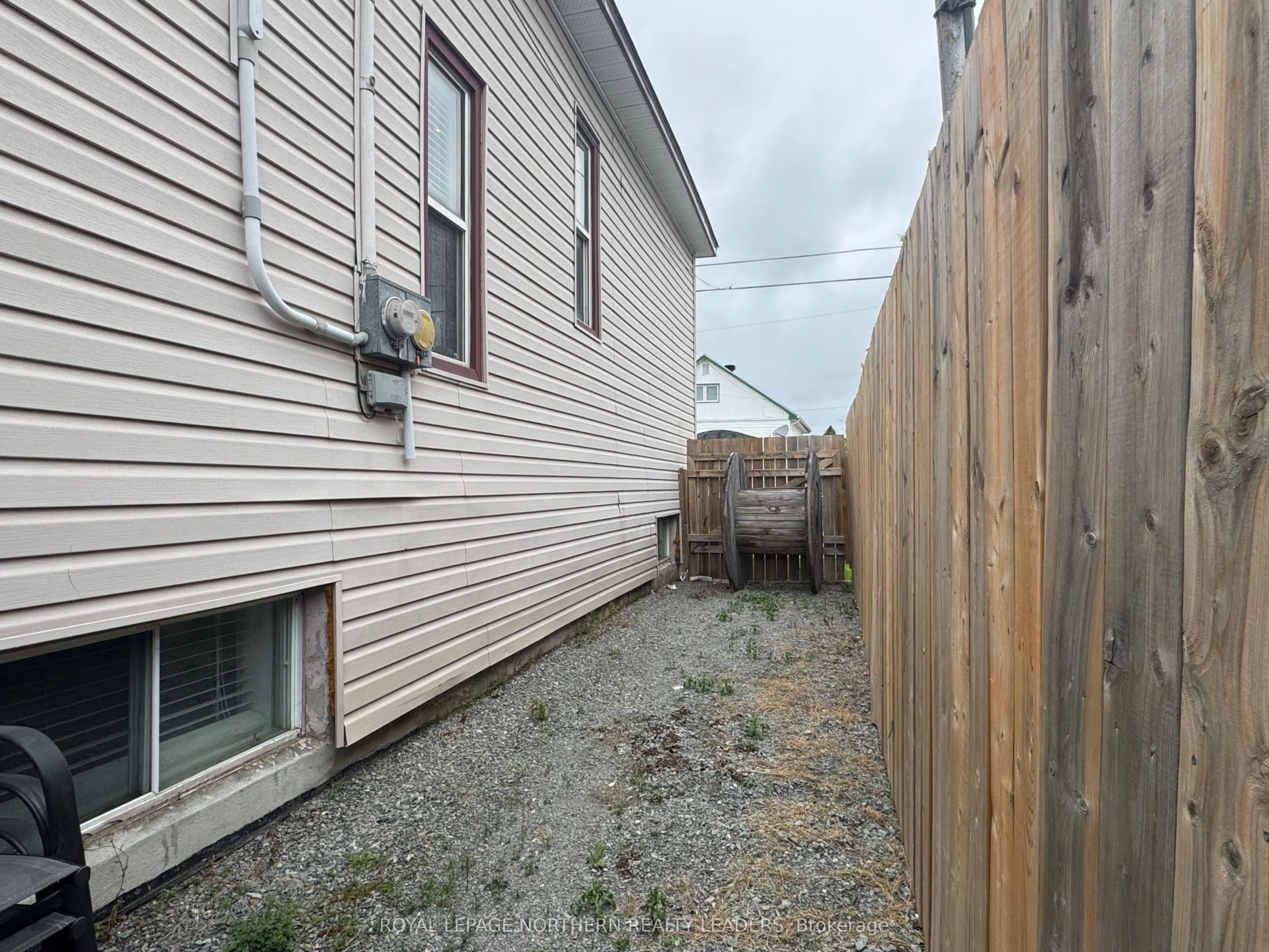 25 Borden Avenue