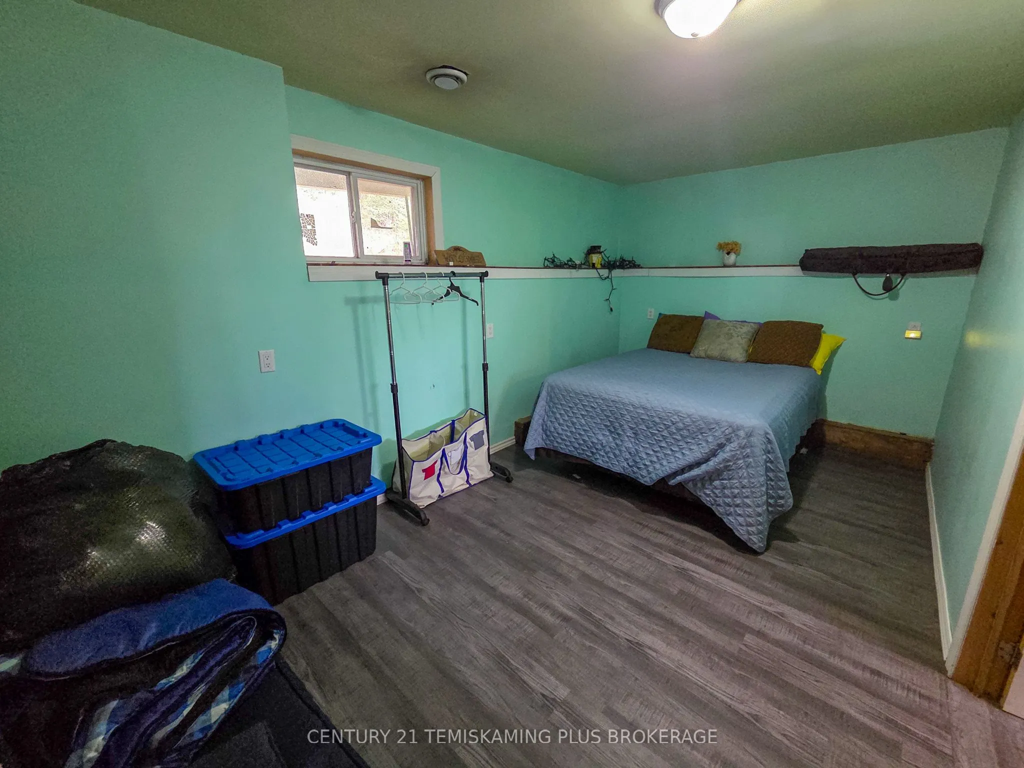 488011 Chamberlain 6 Road