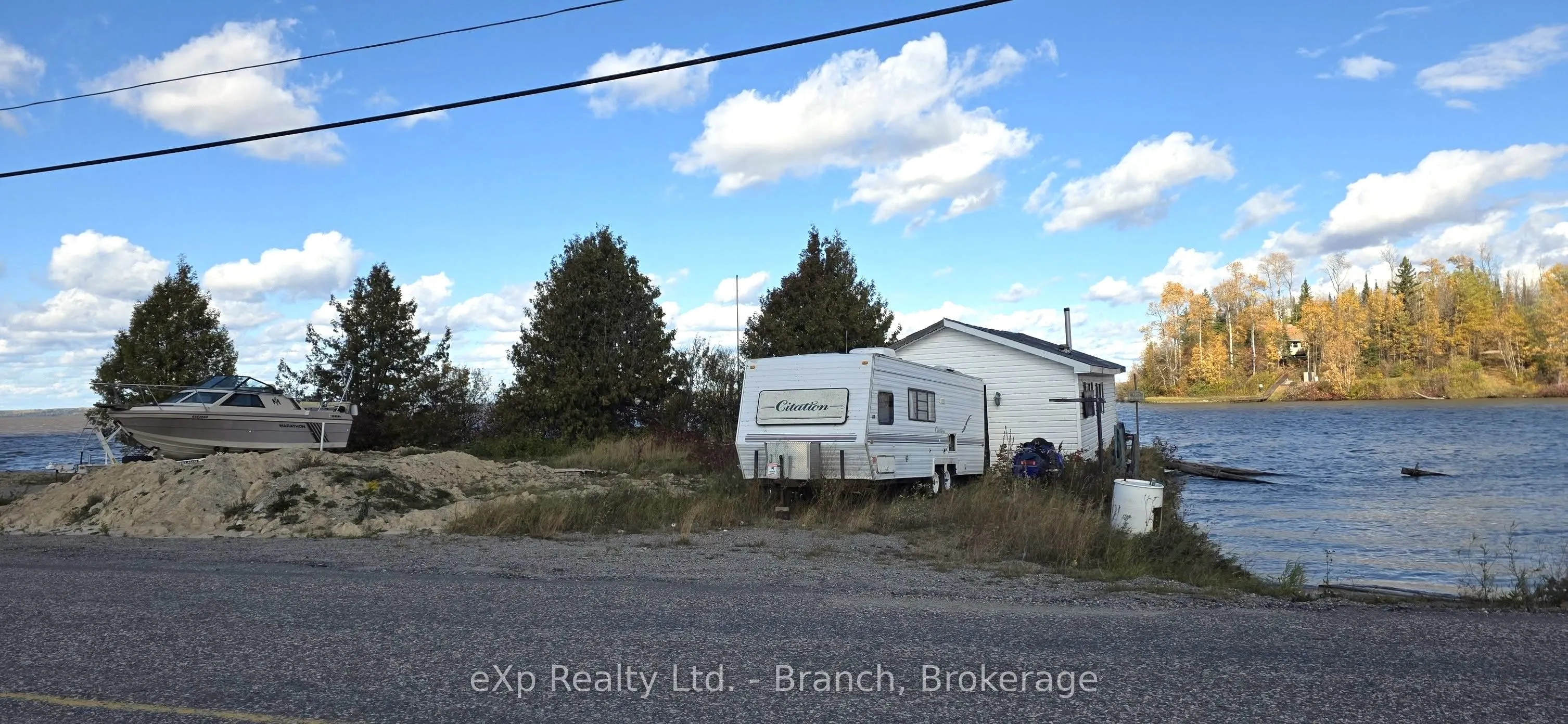 7650 7650 FREDERICK HOUSE LAKE Road