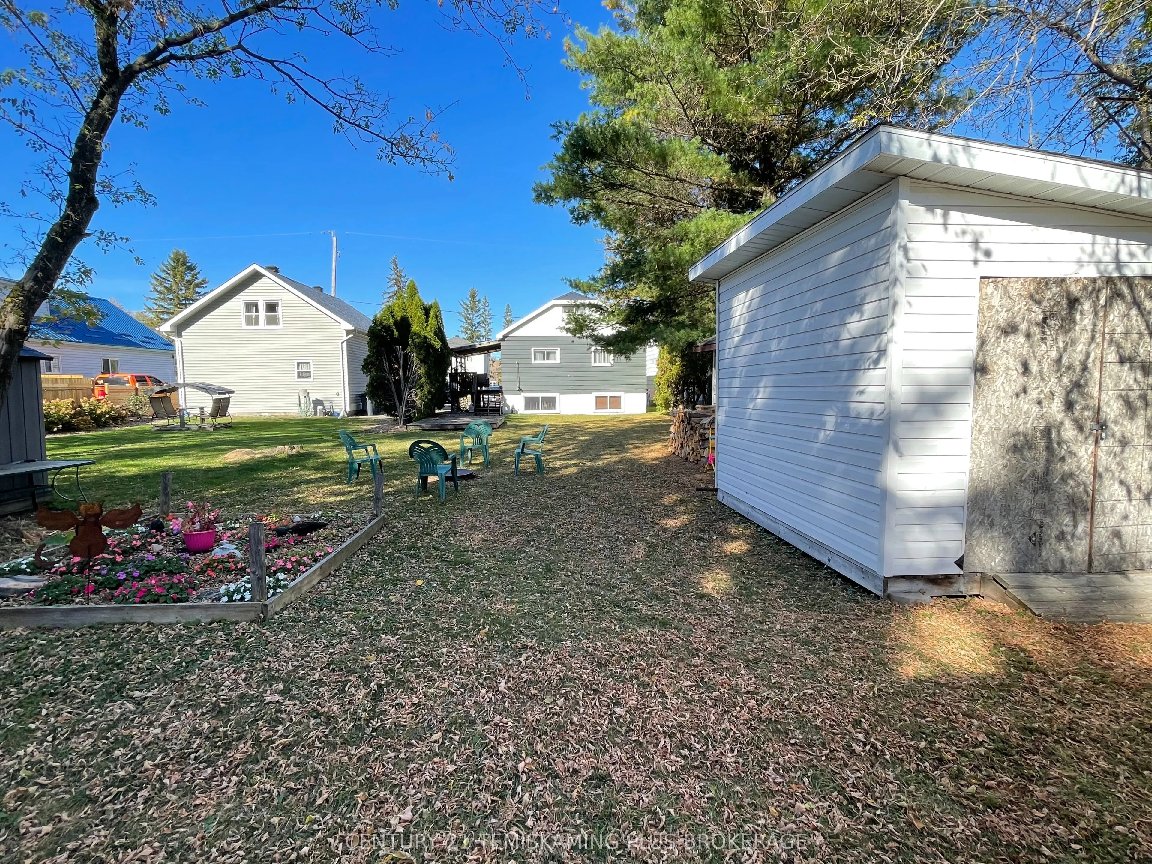 396 Farah Avenue