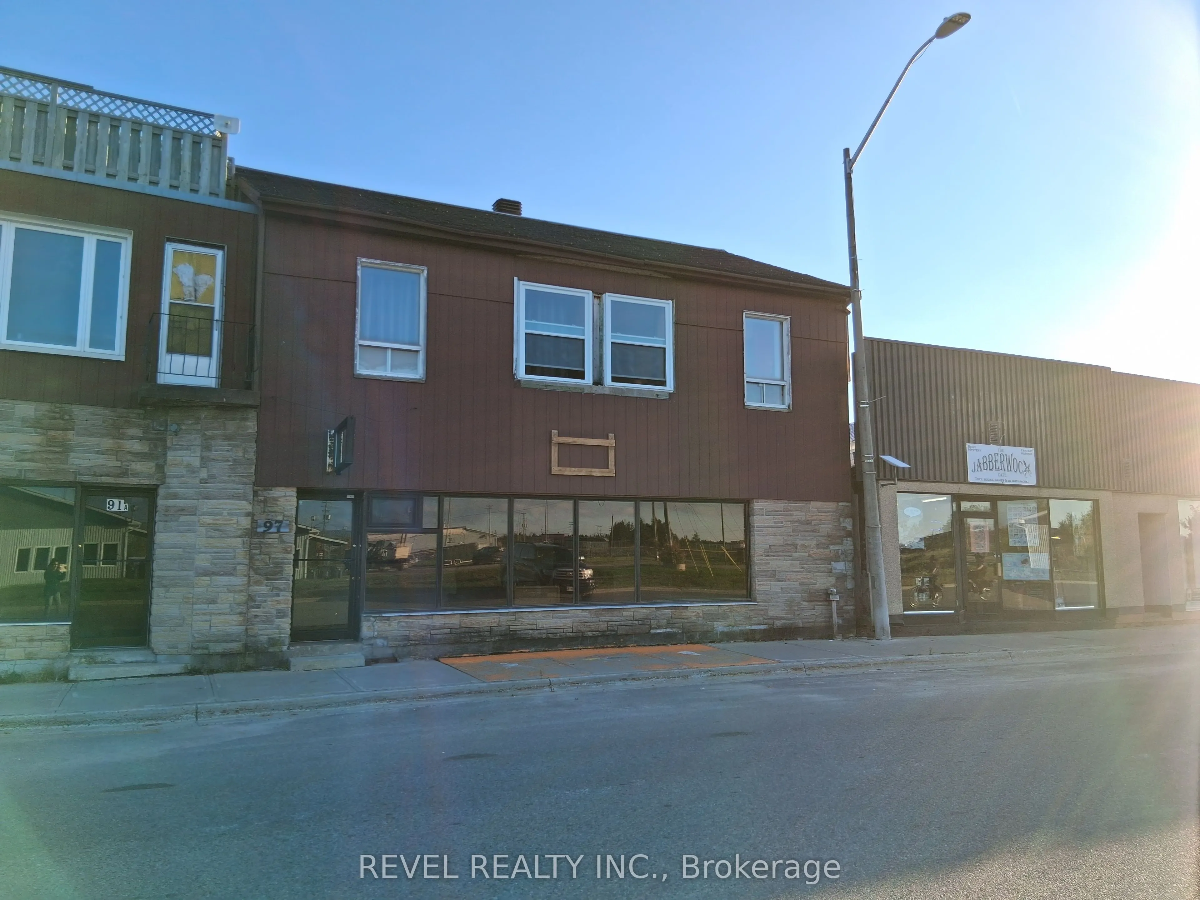 97 Ambridge Drive