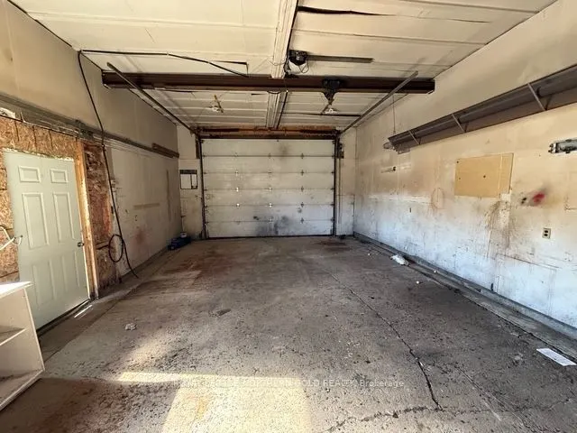 14800 Government Road
