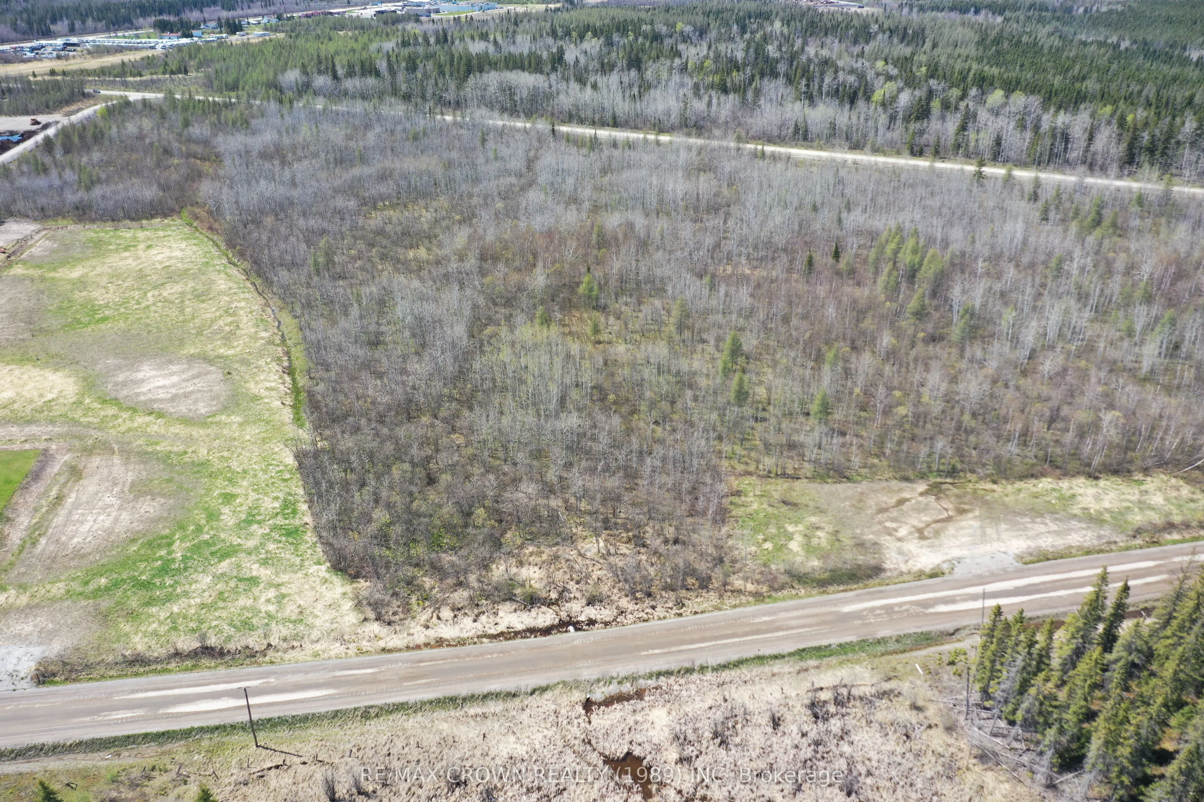 69 Clear Lake North Road