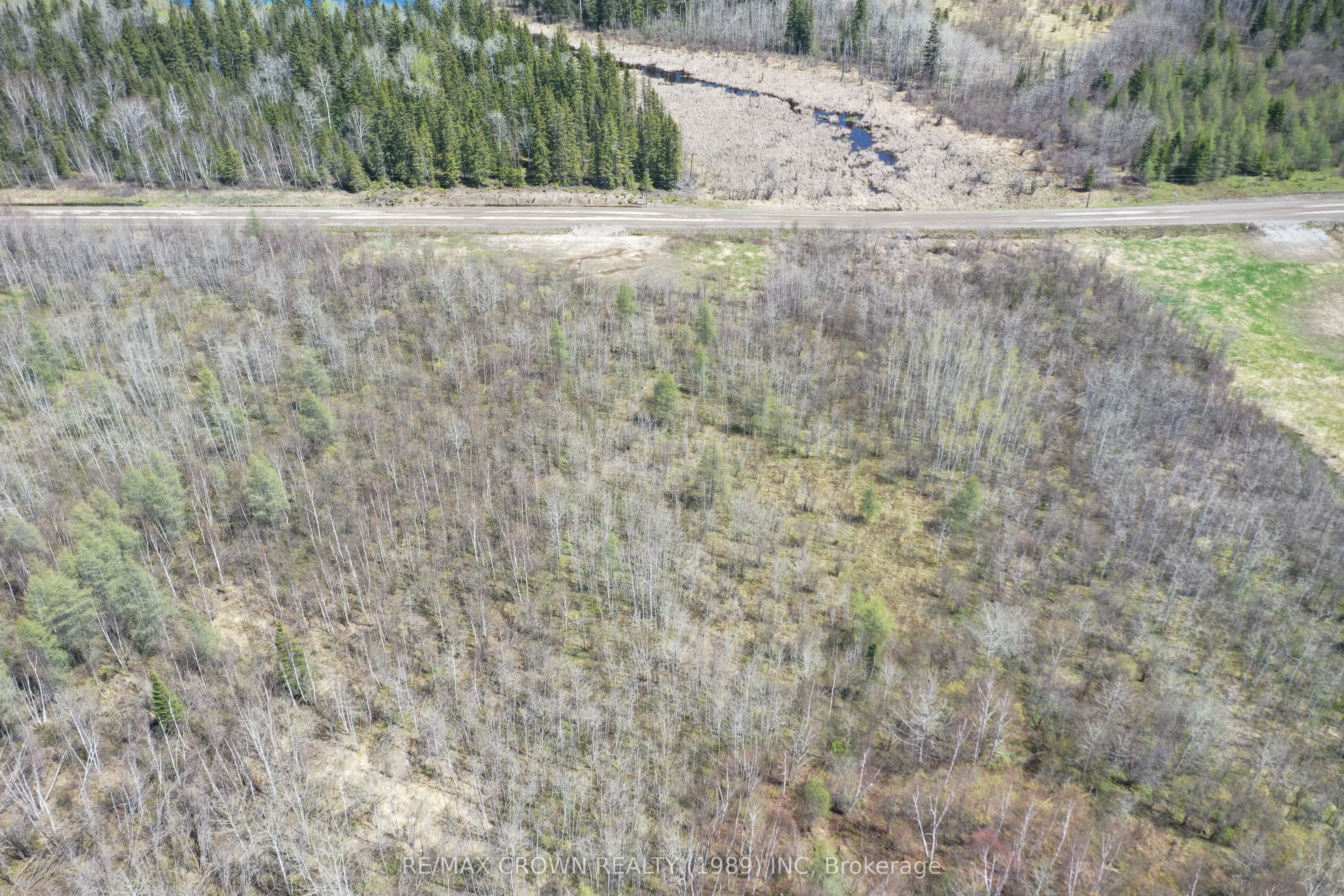 69 Clear Lake North Road