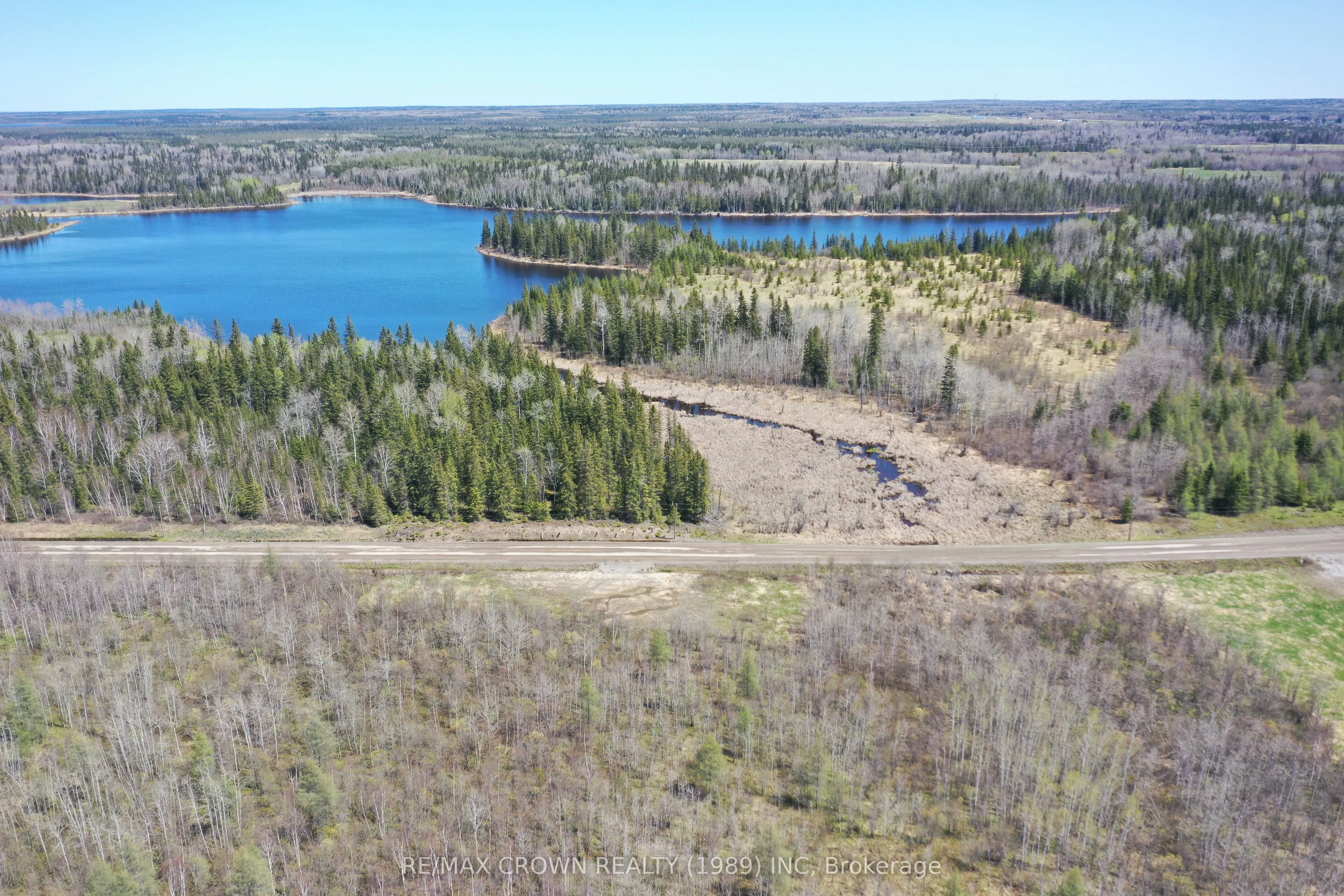 69 Clear Lake North Road