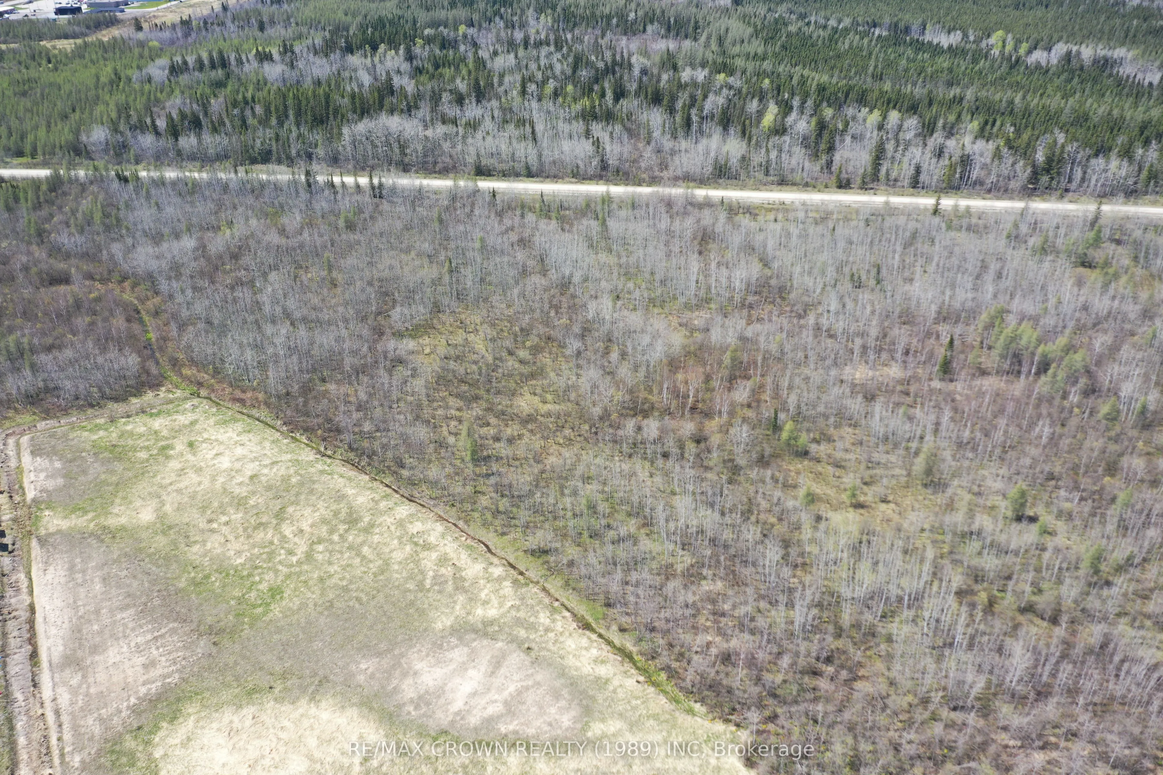 69 Clear Lake North Road