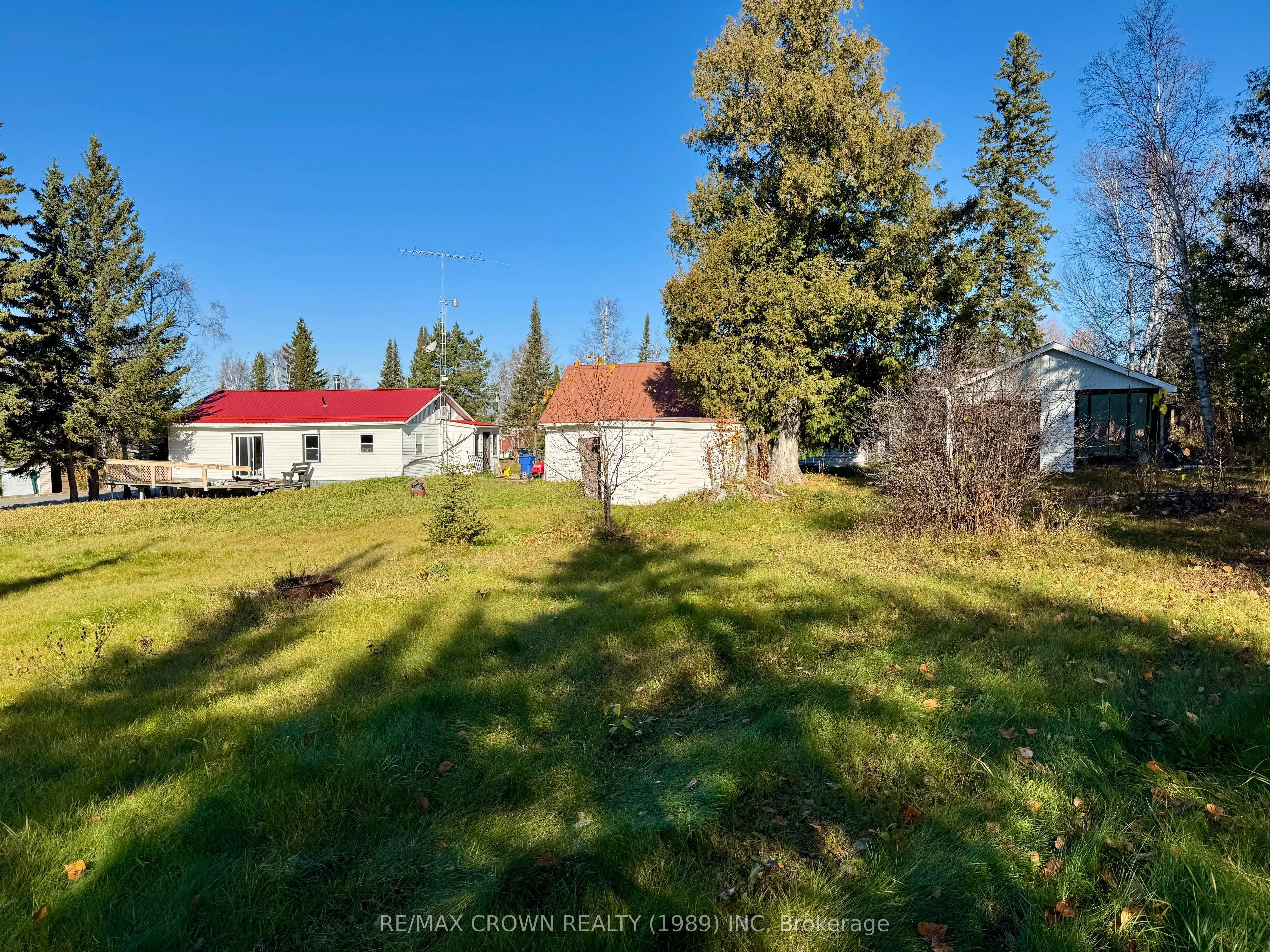 42 Lefebvre Peninsula Road