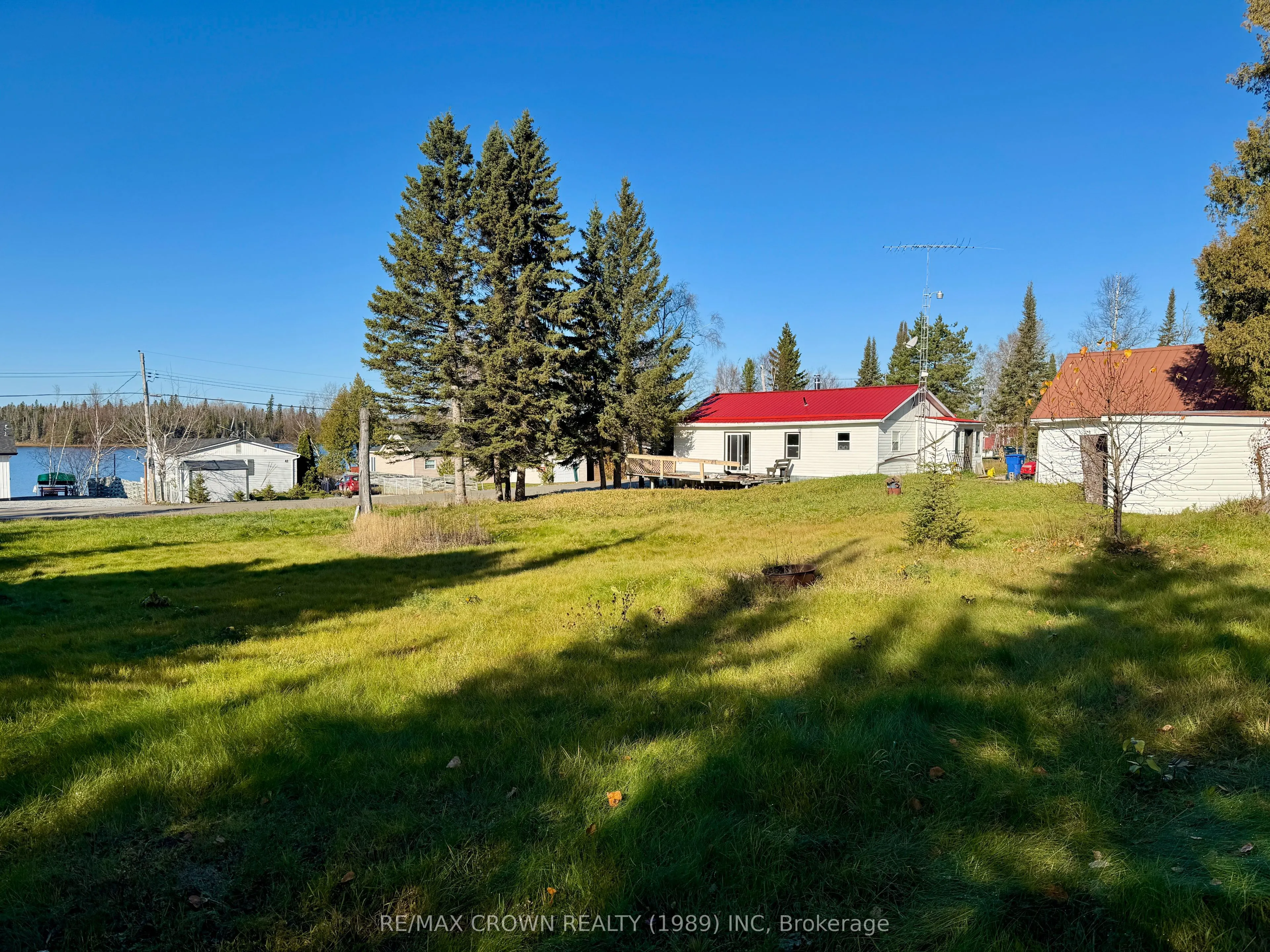 42 Lefebvre Peninsula Road