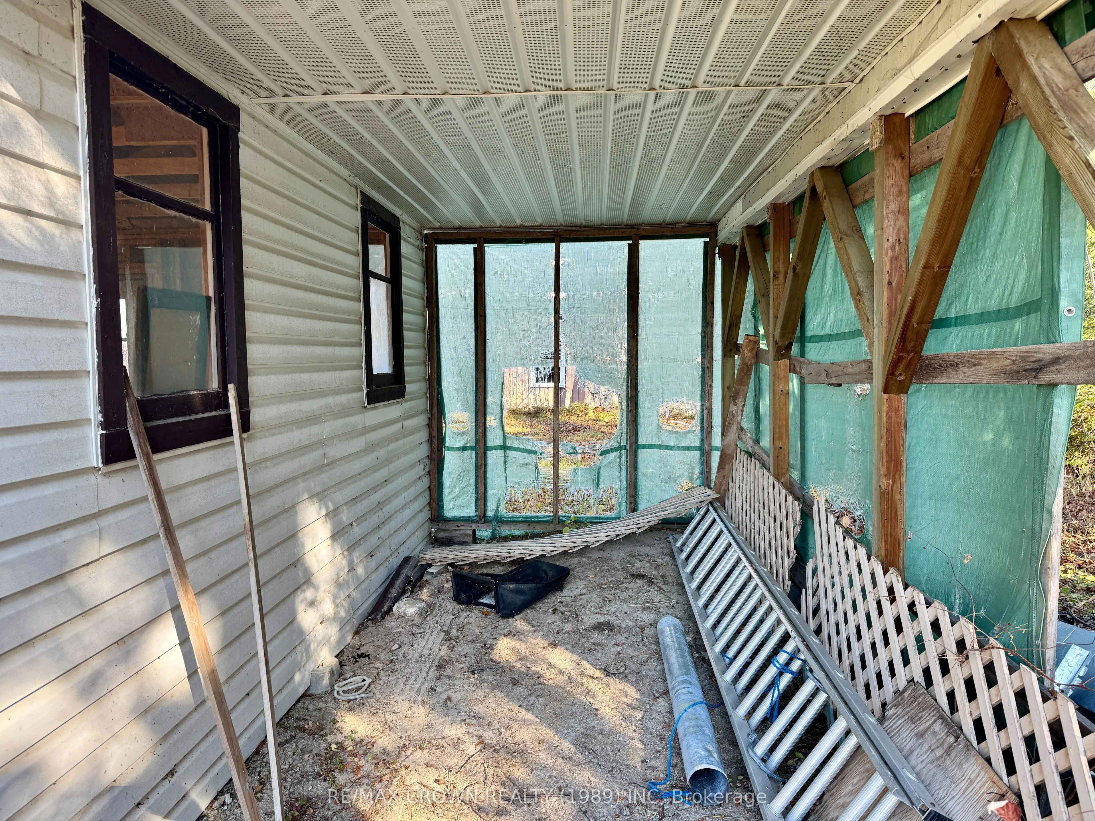 42 Lefebvre Peninsula Road