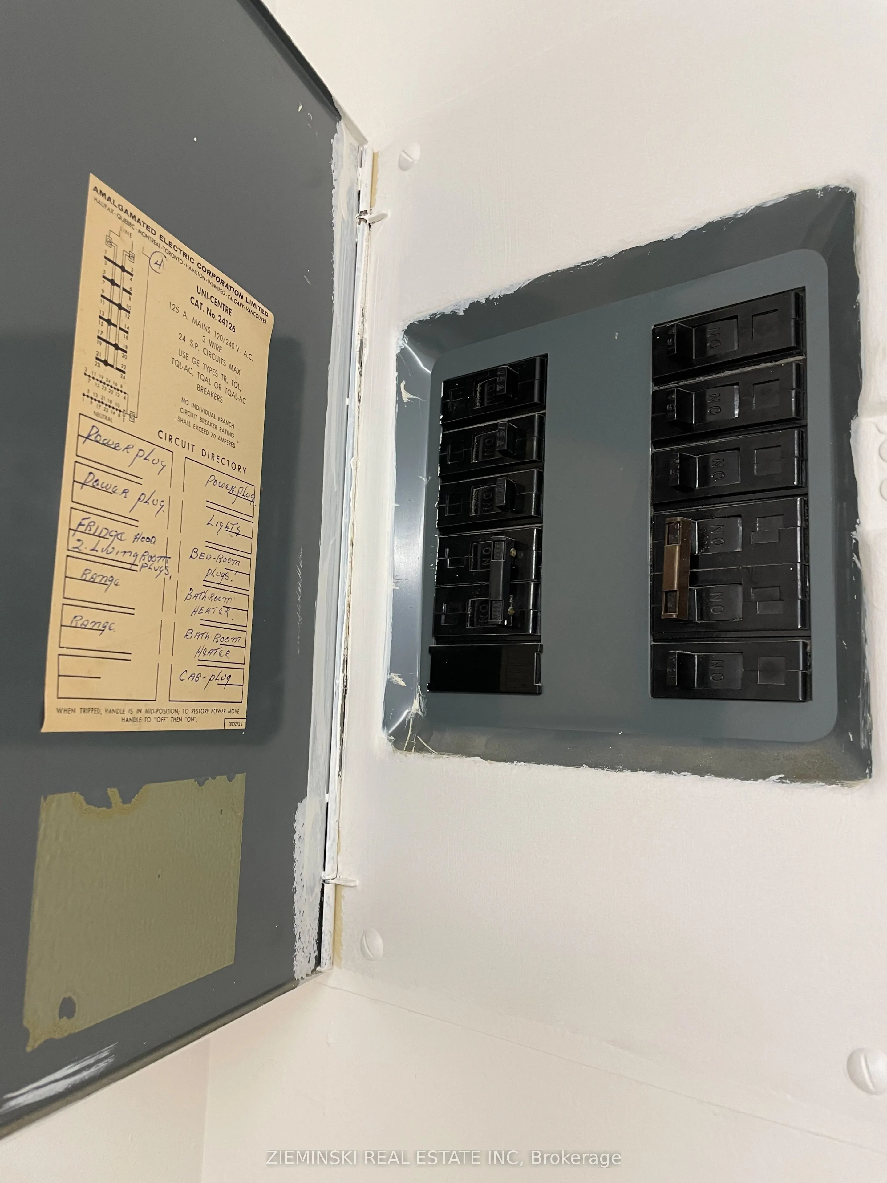 246 Cambridge Avenue