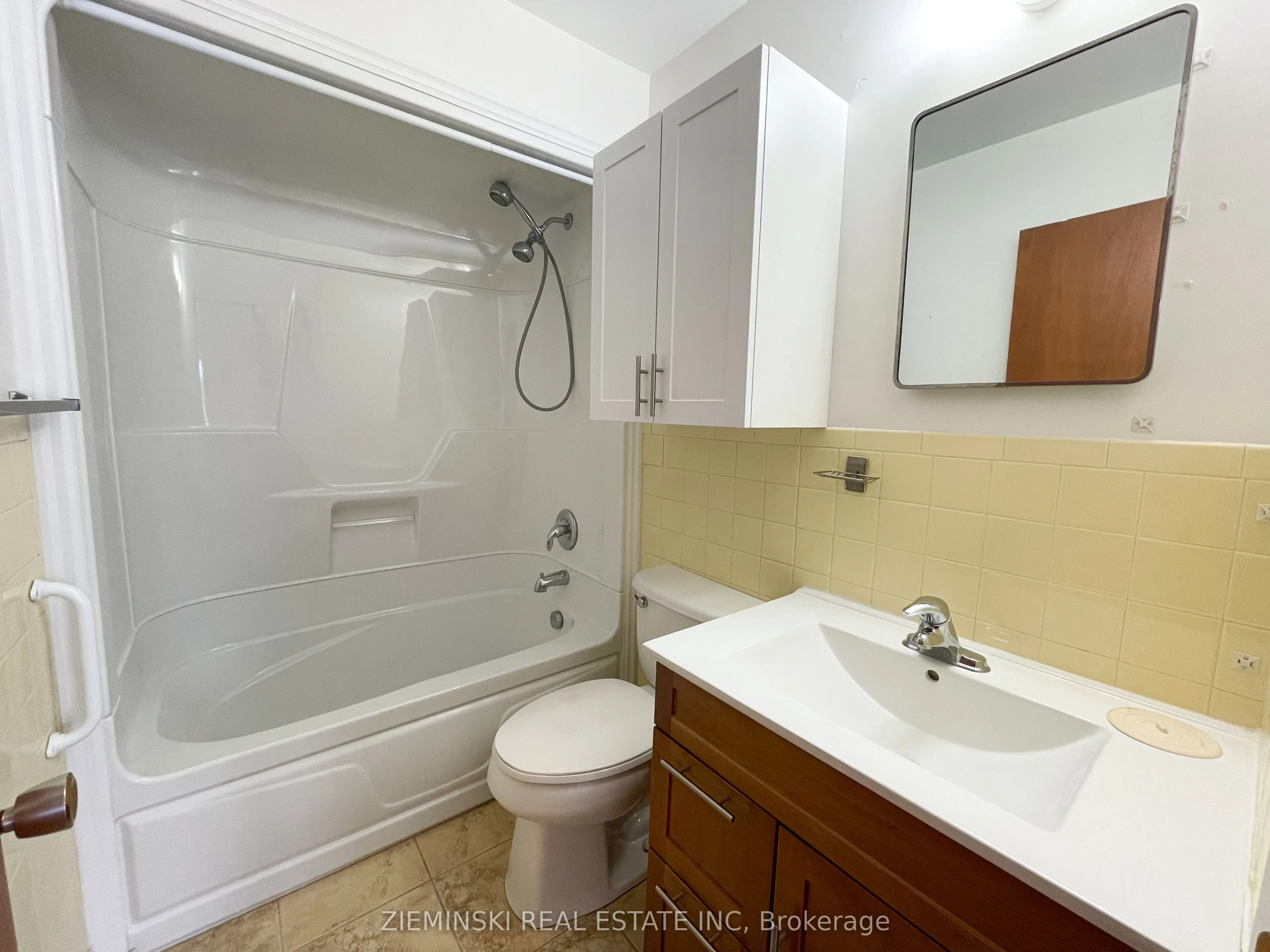 246 Cambridge Avenue