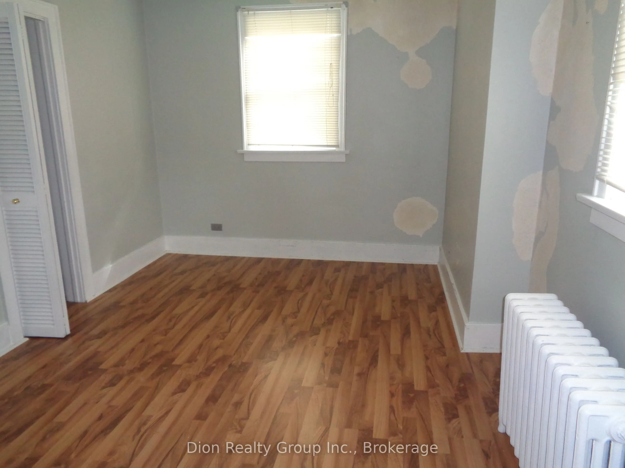 15-19 Grenfell Avenue