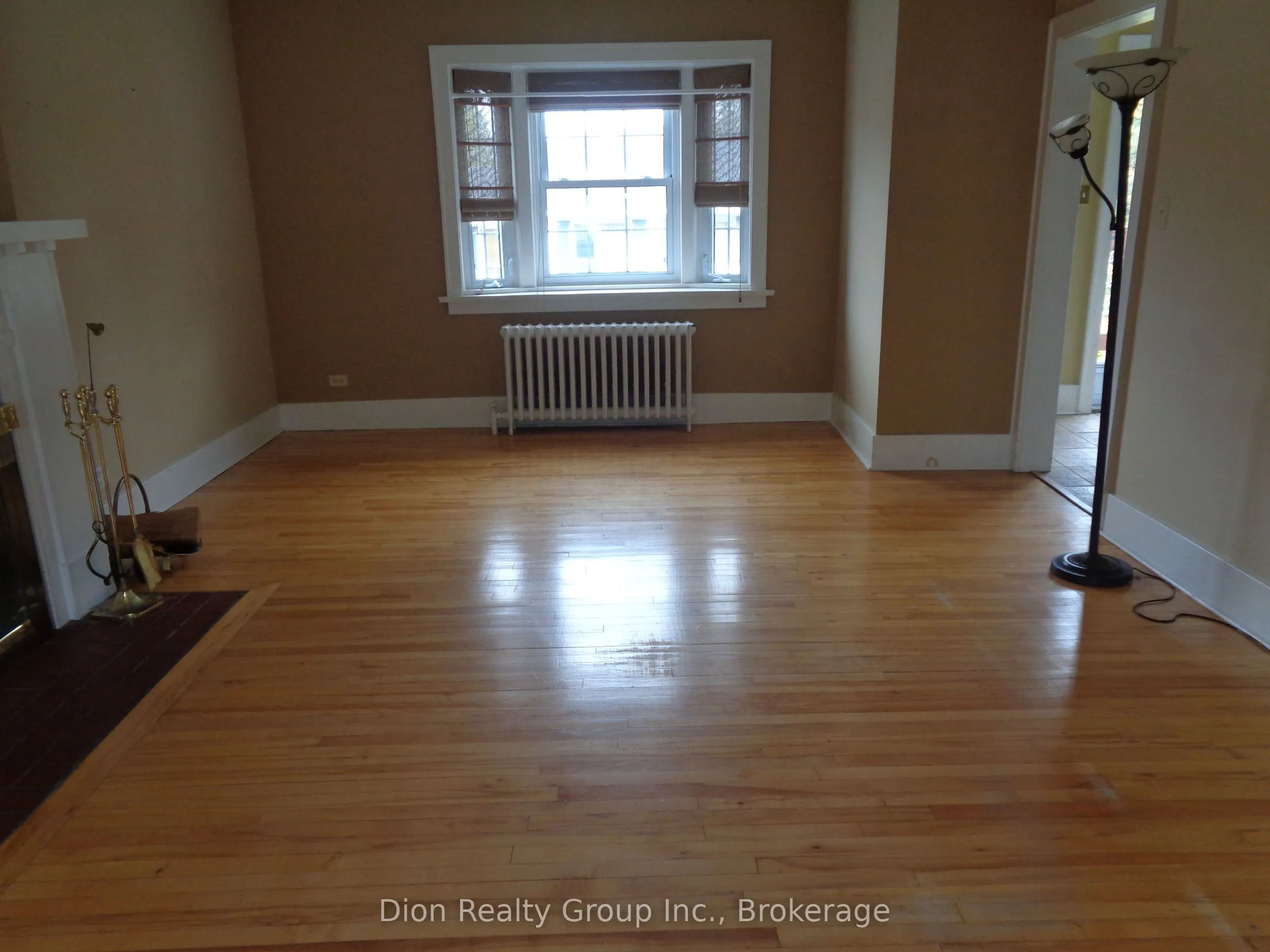 15-19 Grenfell Avenue