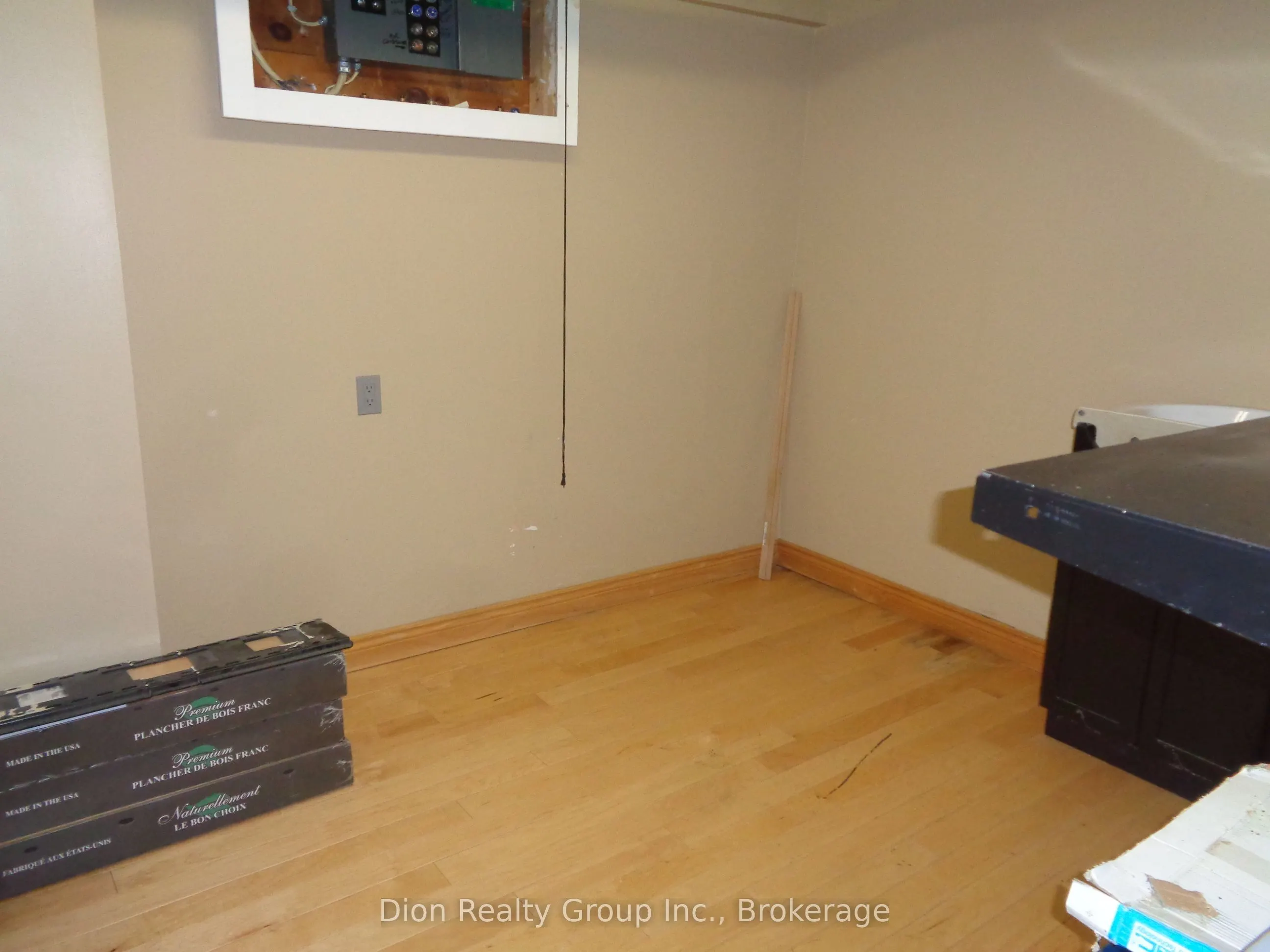 15-19 Grenfell Avenue