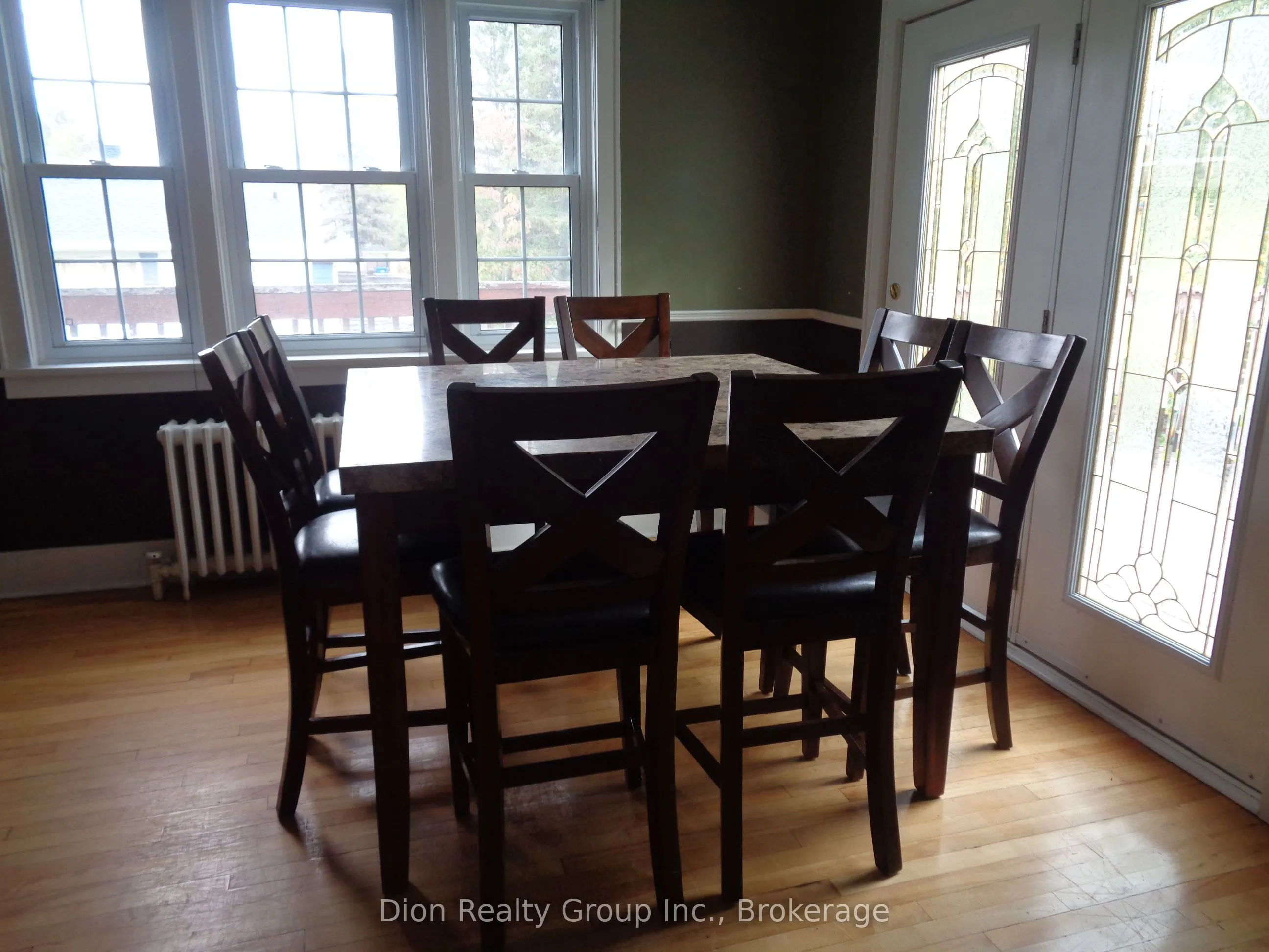 15-19 Grenfell Avenue