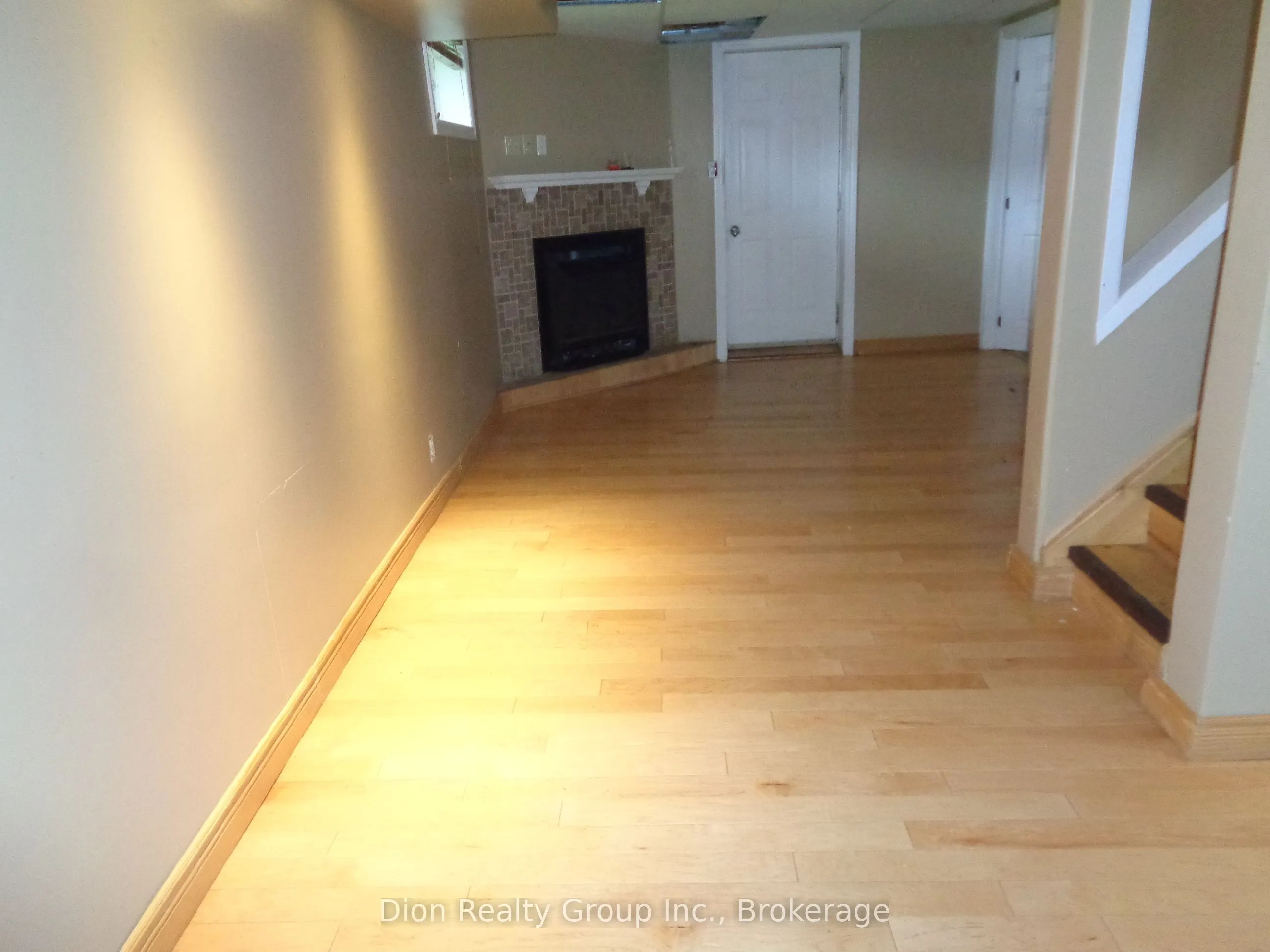 15-19 Grenfell Avenue