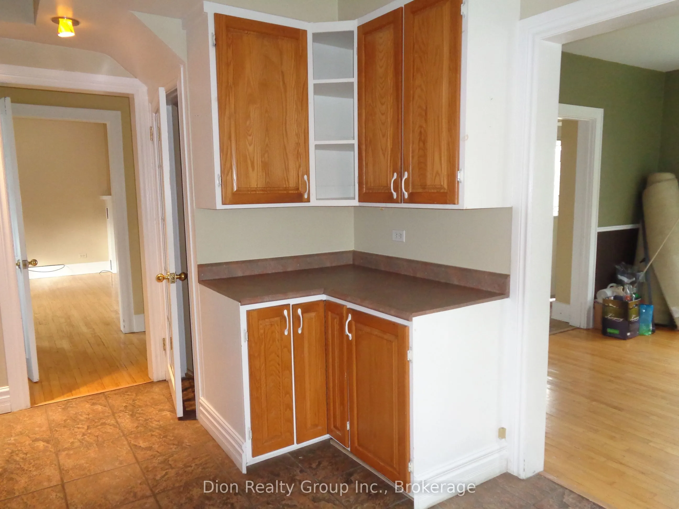 15-19 Grenfell Avenue