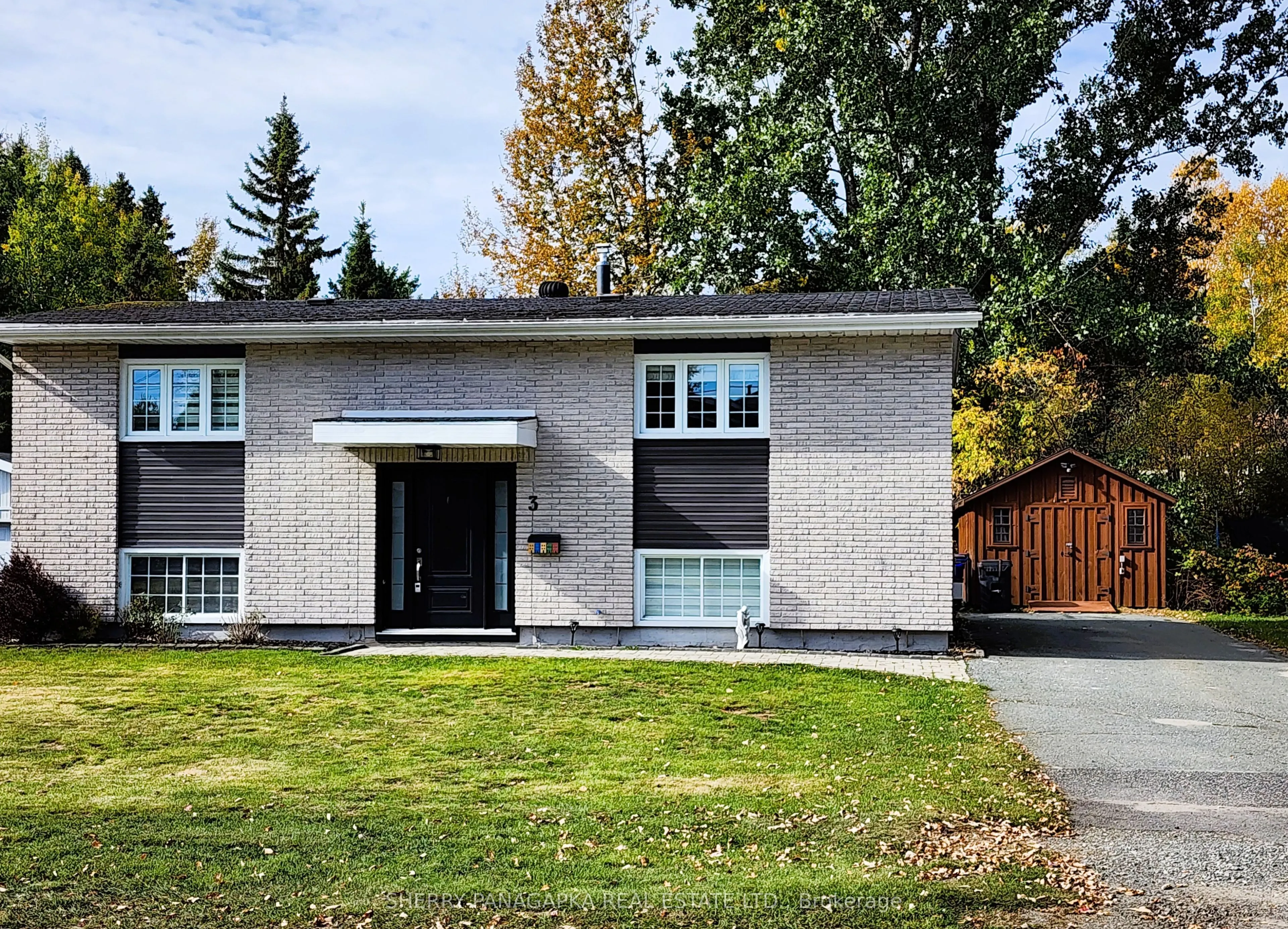 3 McPhee Avenue