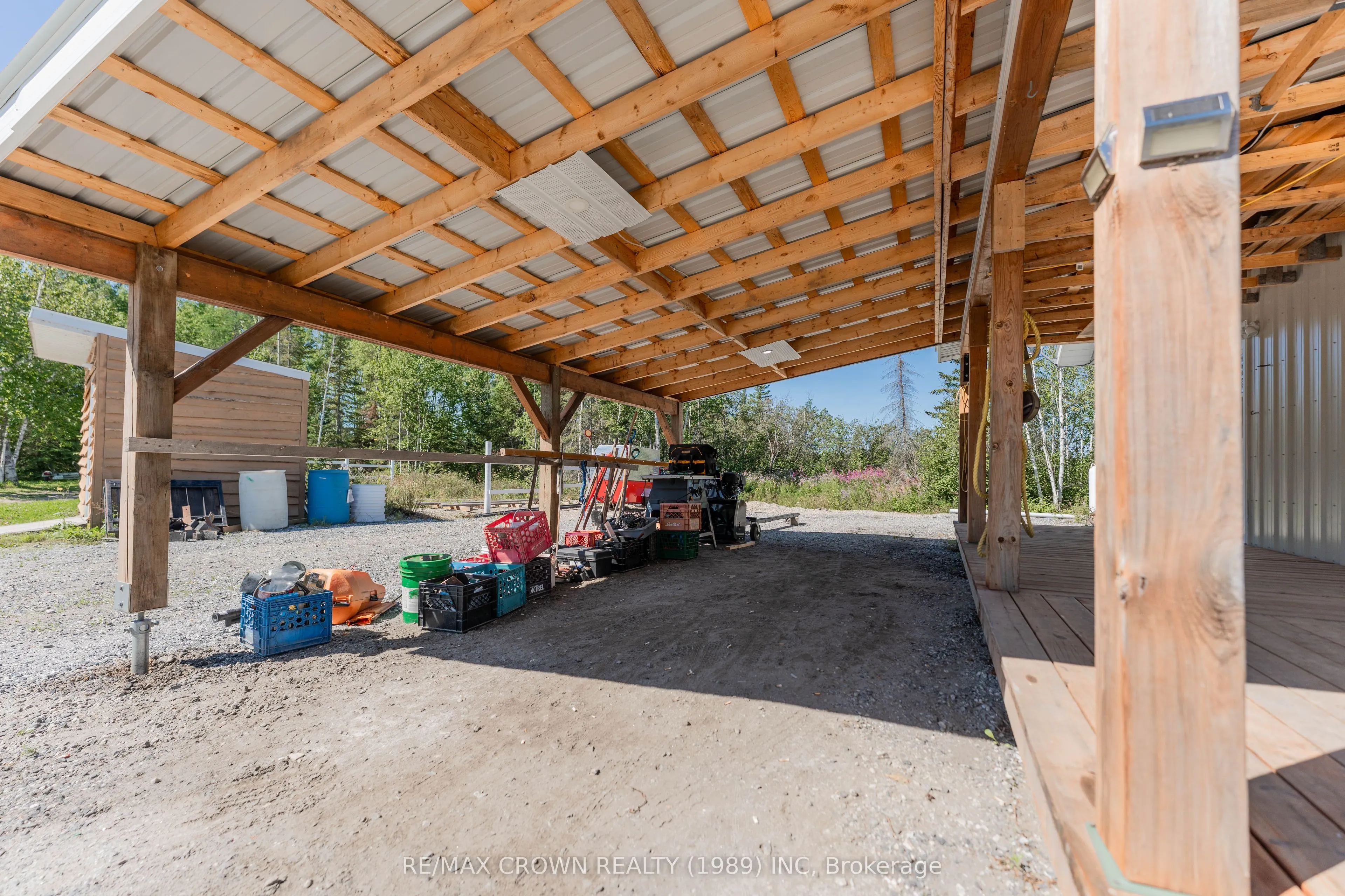 24 Shallow Lake Road W