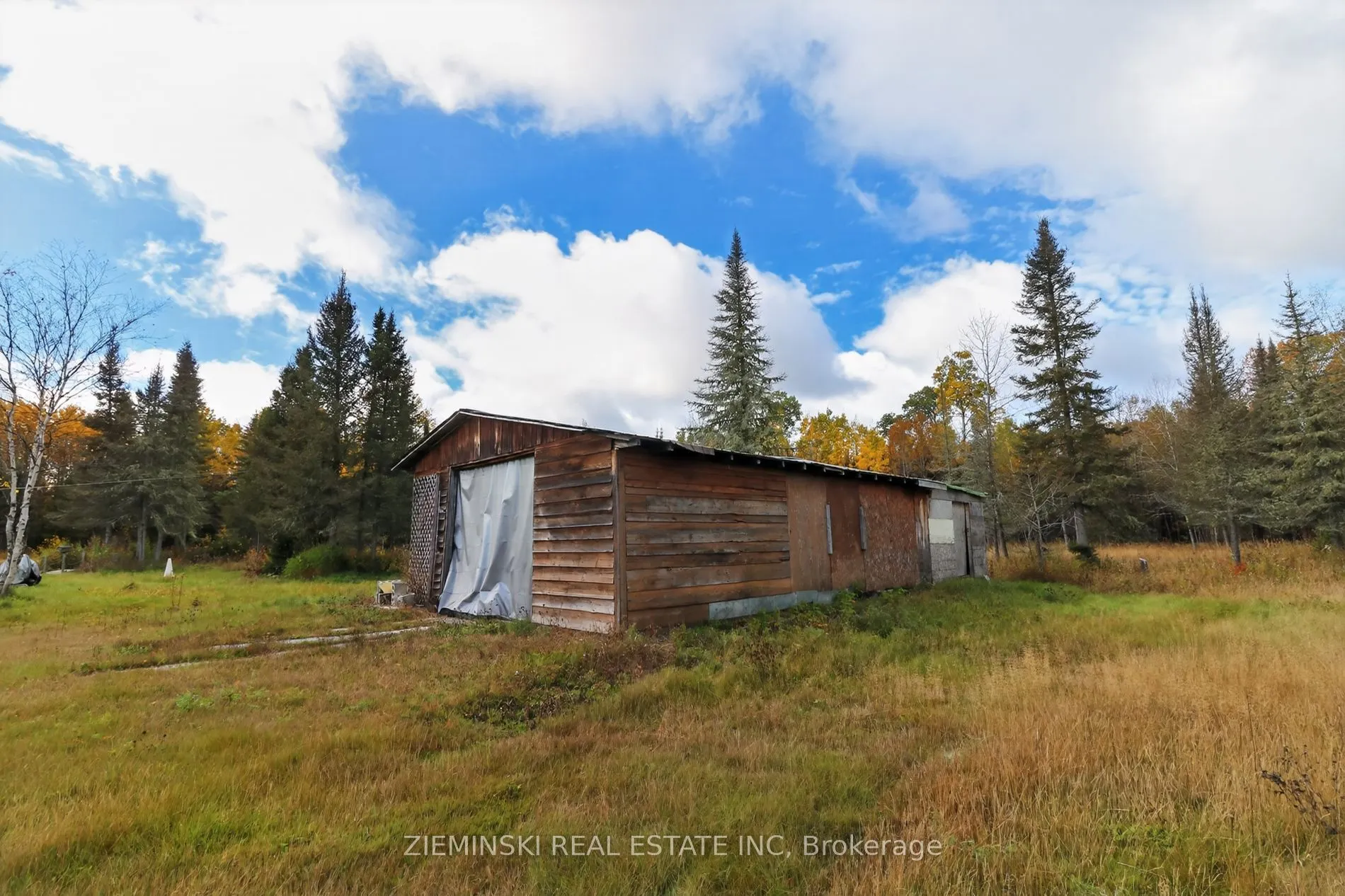 1907 Highway 11 Highway S