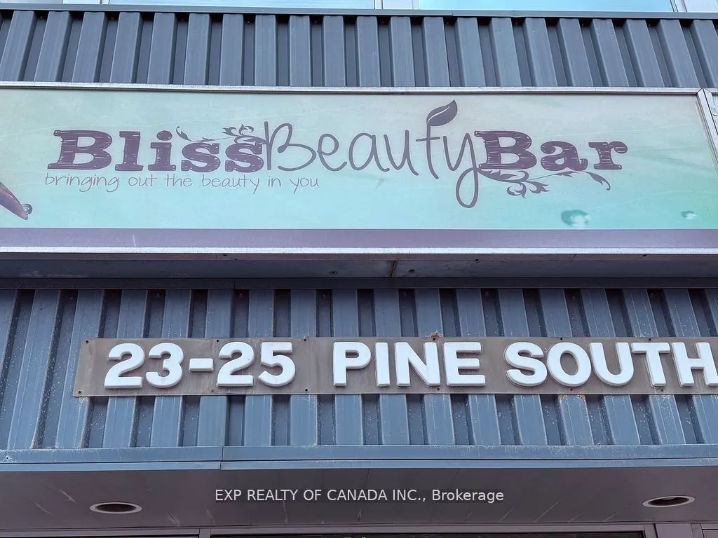 23-25 Pine Street S