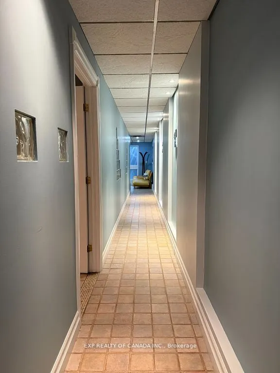 23-25 Pine Street S