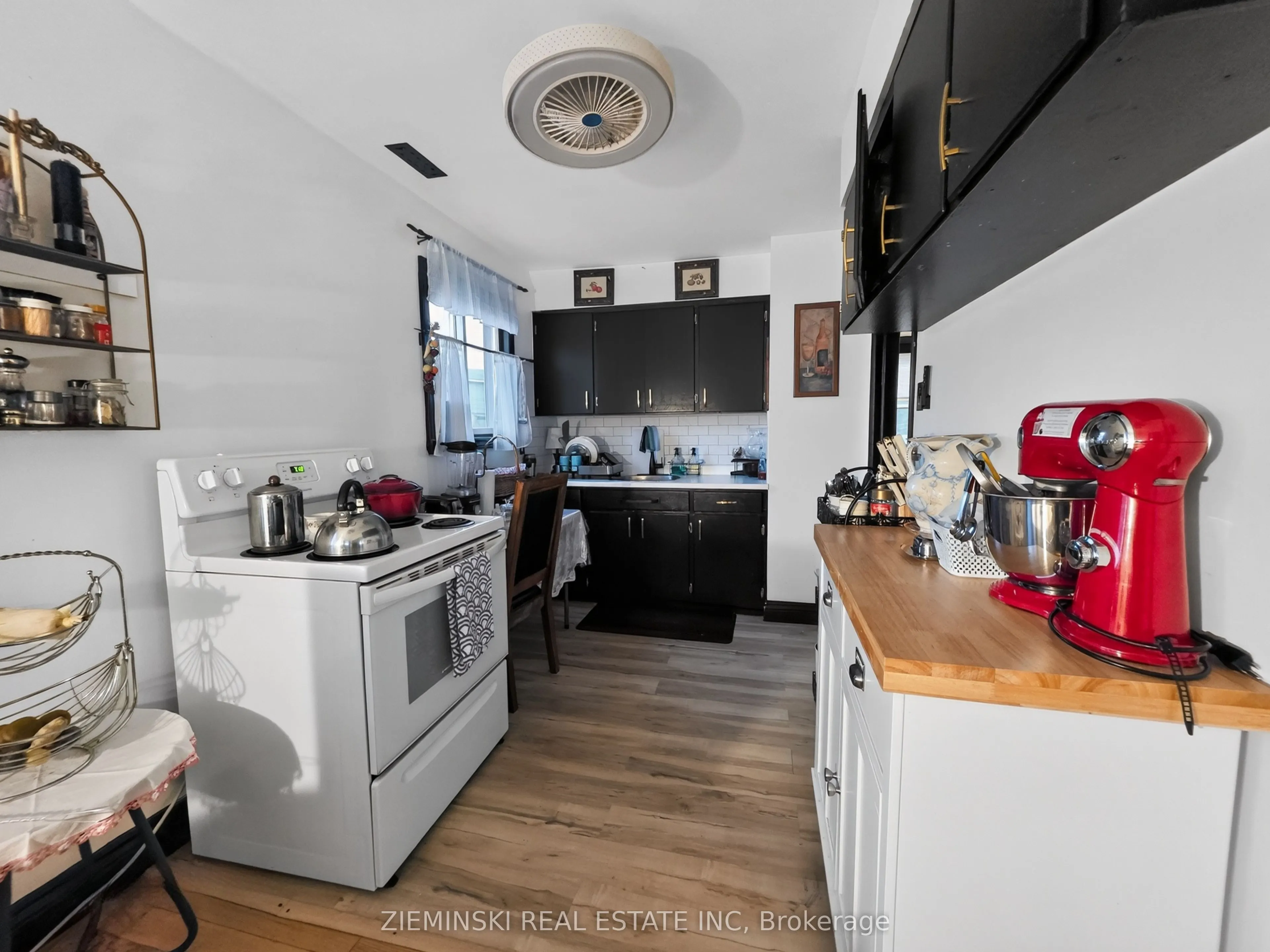 1 Bowman Avenue