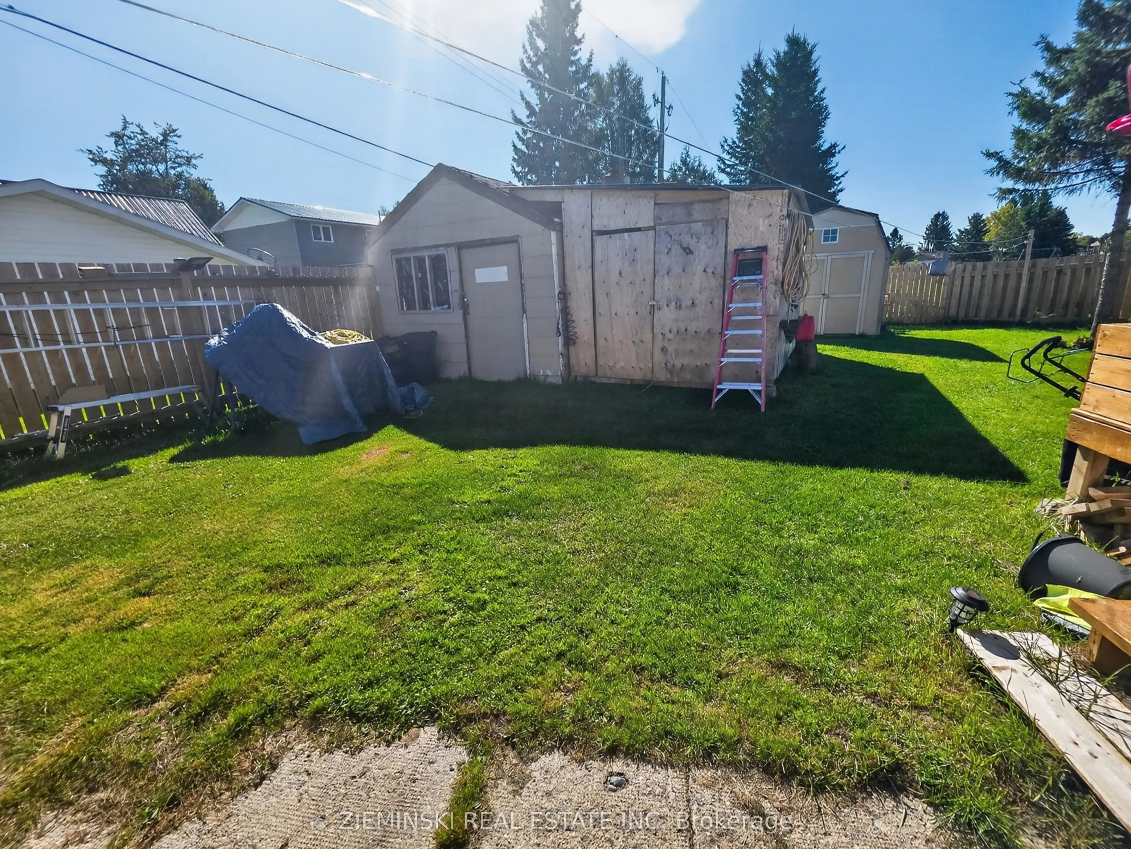 1 Bowman Avenue