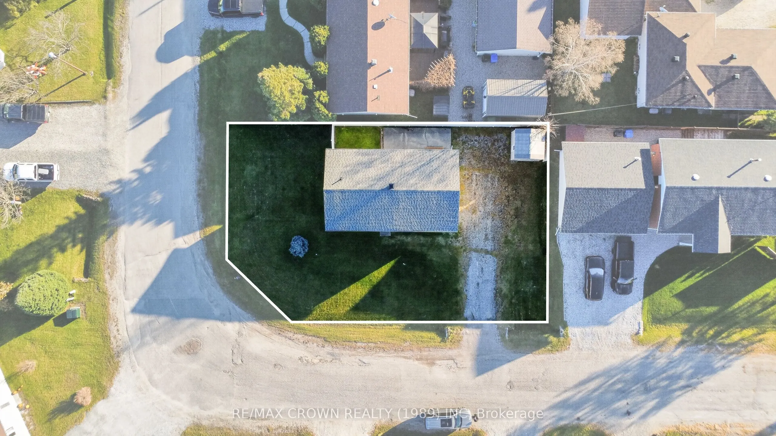 54 Boucher Crescent