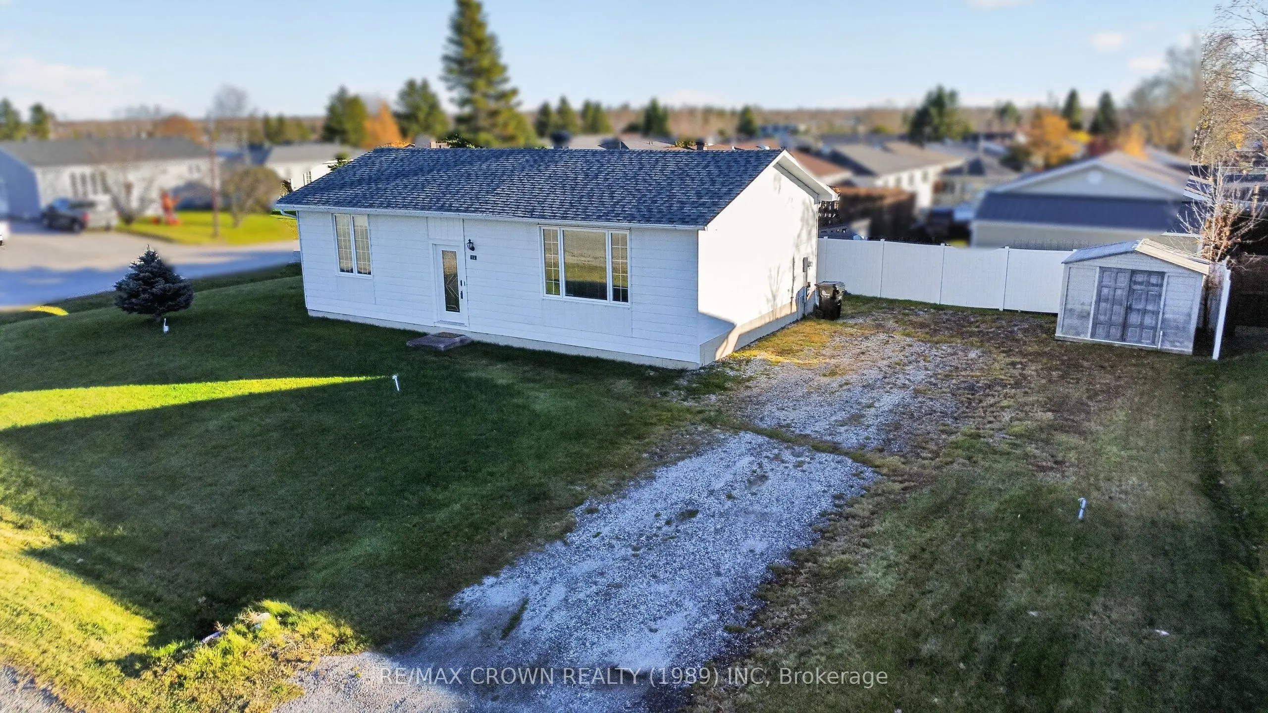 54 Boucher Crescent