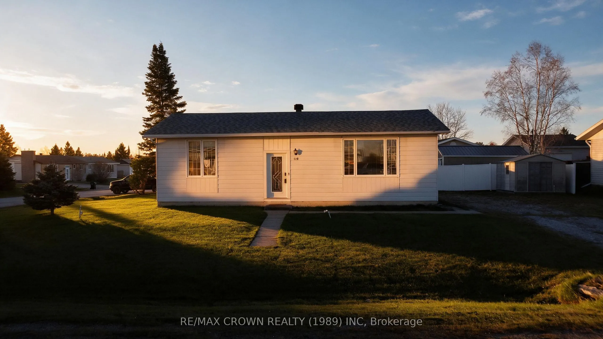 54 Boucher Crescent
