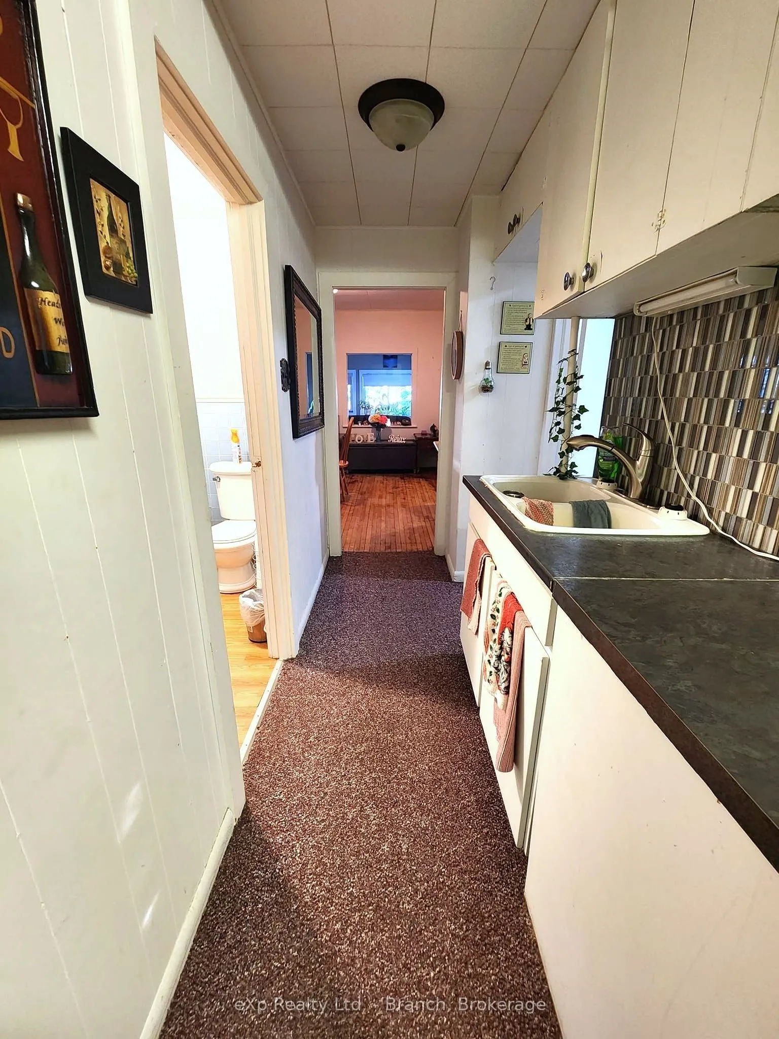 58 Second Street E