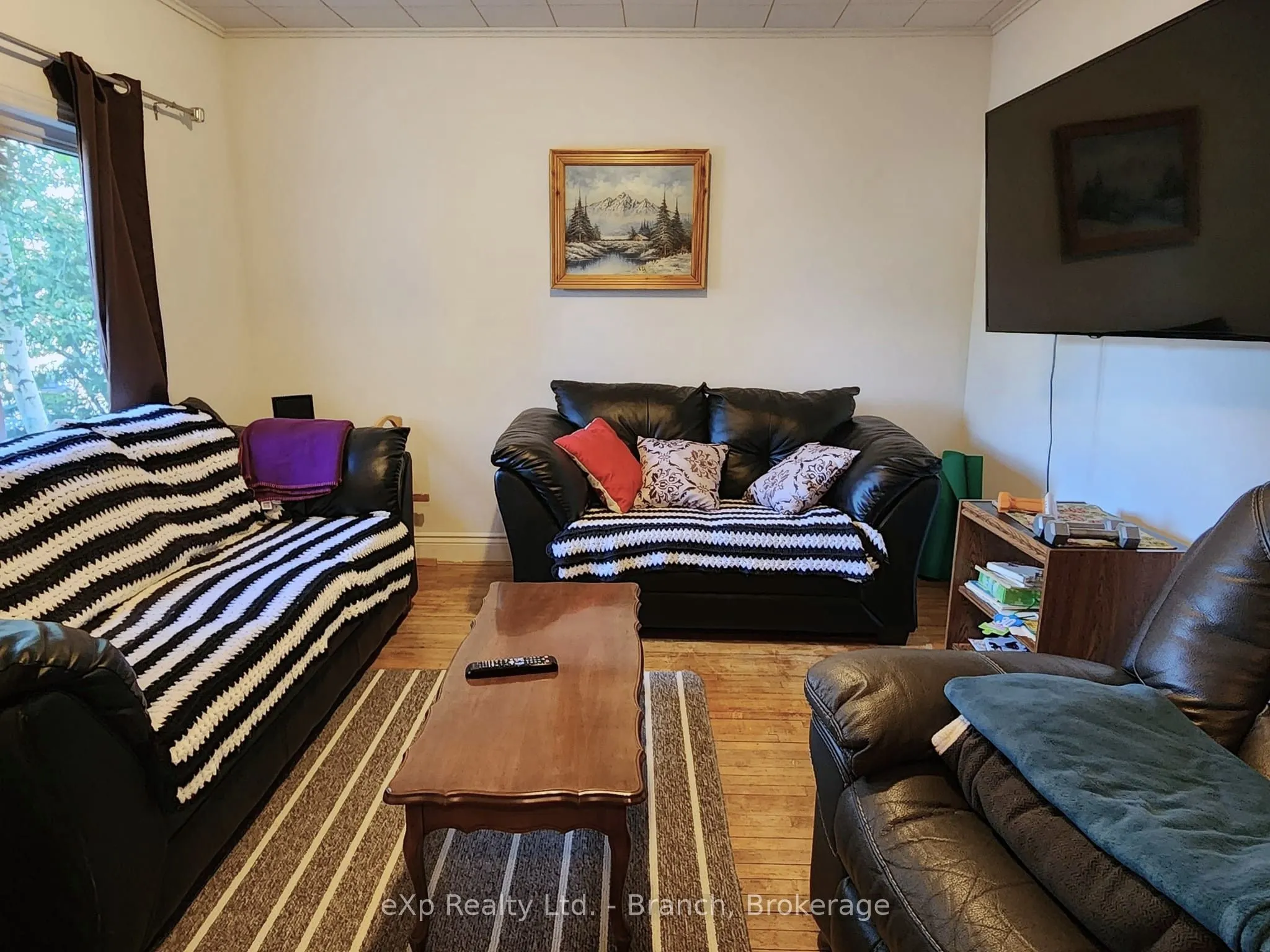 58 Second Street E