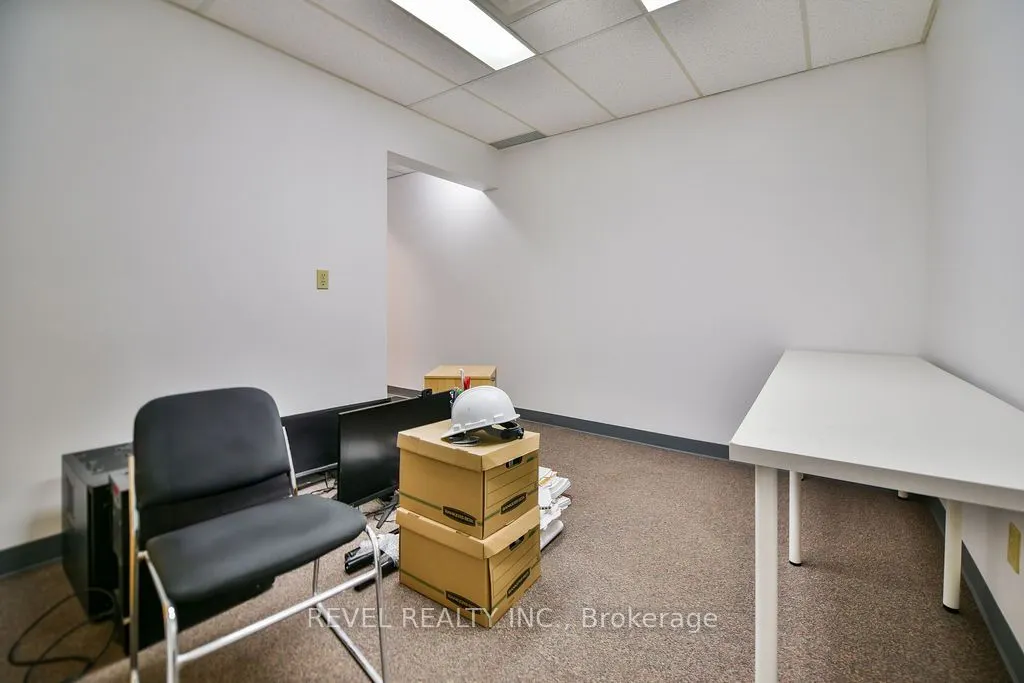 255 Algonquin Boulevard E