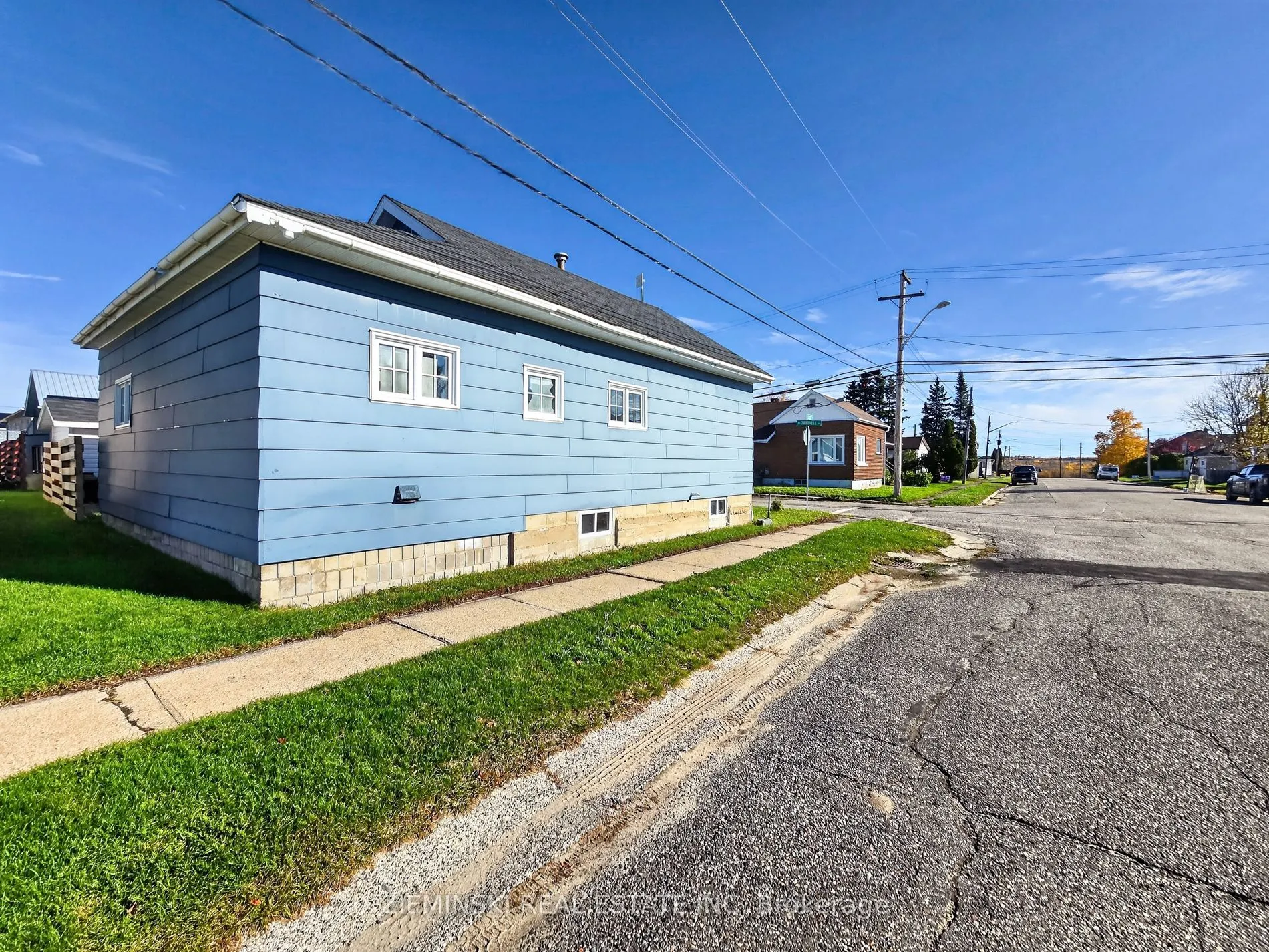 309 D'iberville Avenue