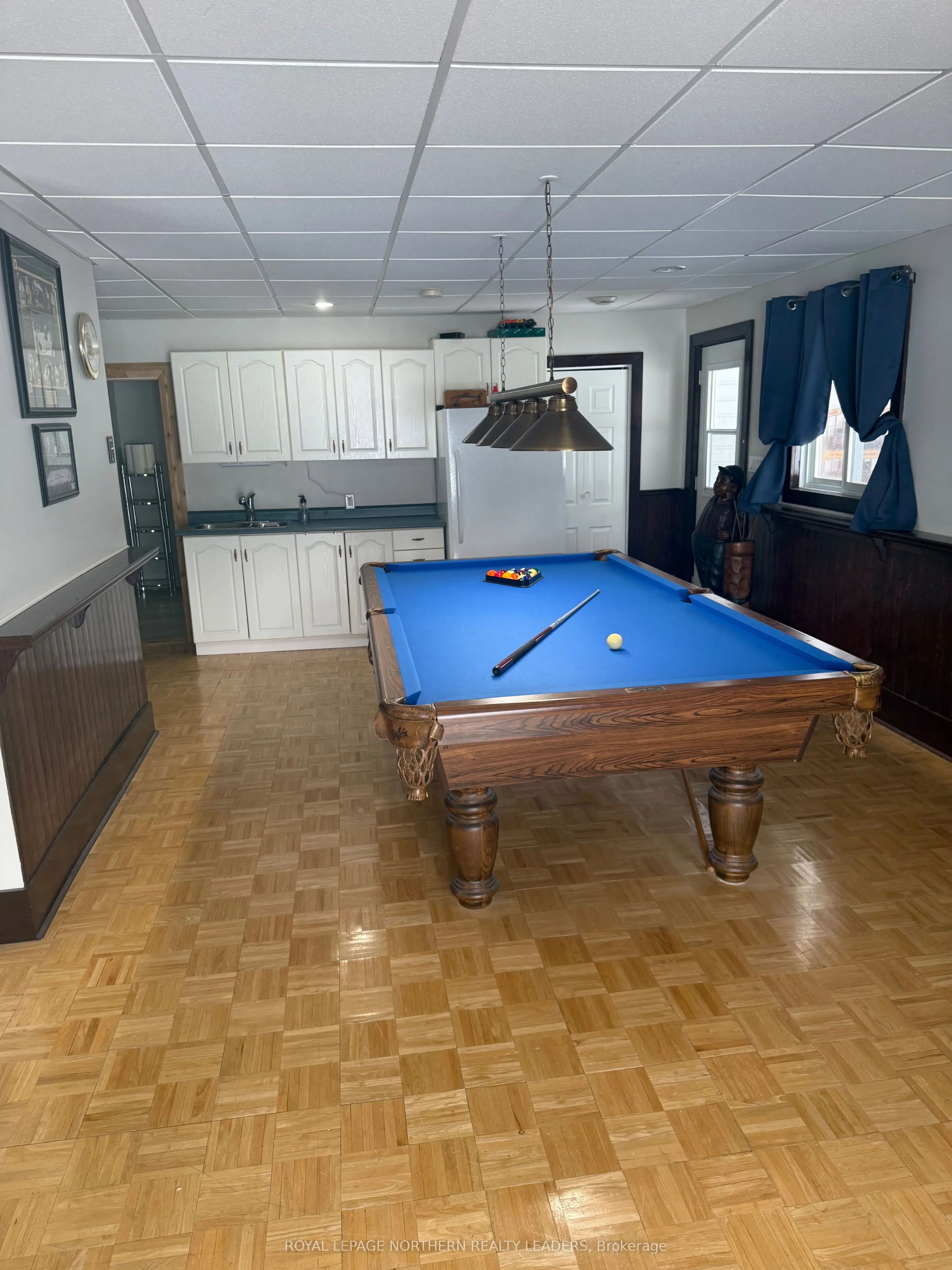 1143 Douglas Road