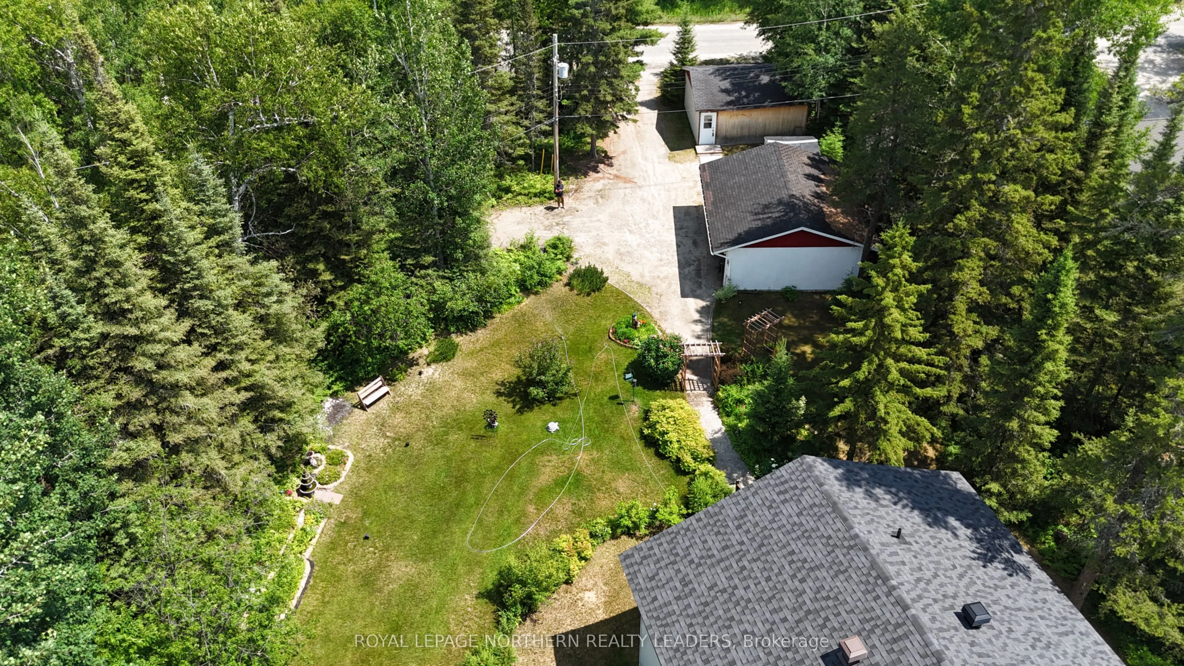 1143 Douglas Road