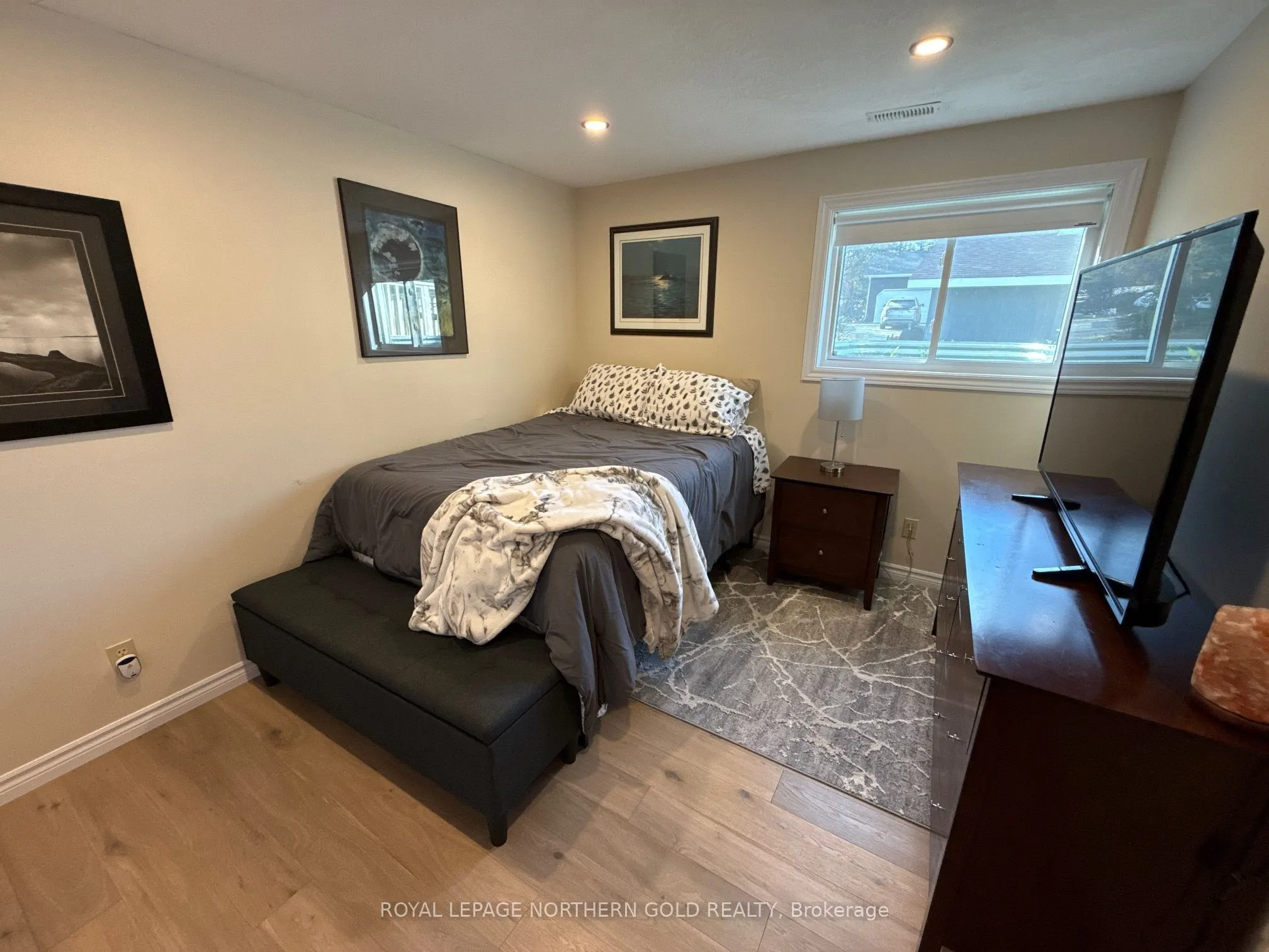 55 Lakeshore Avenue
