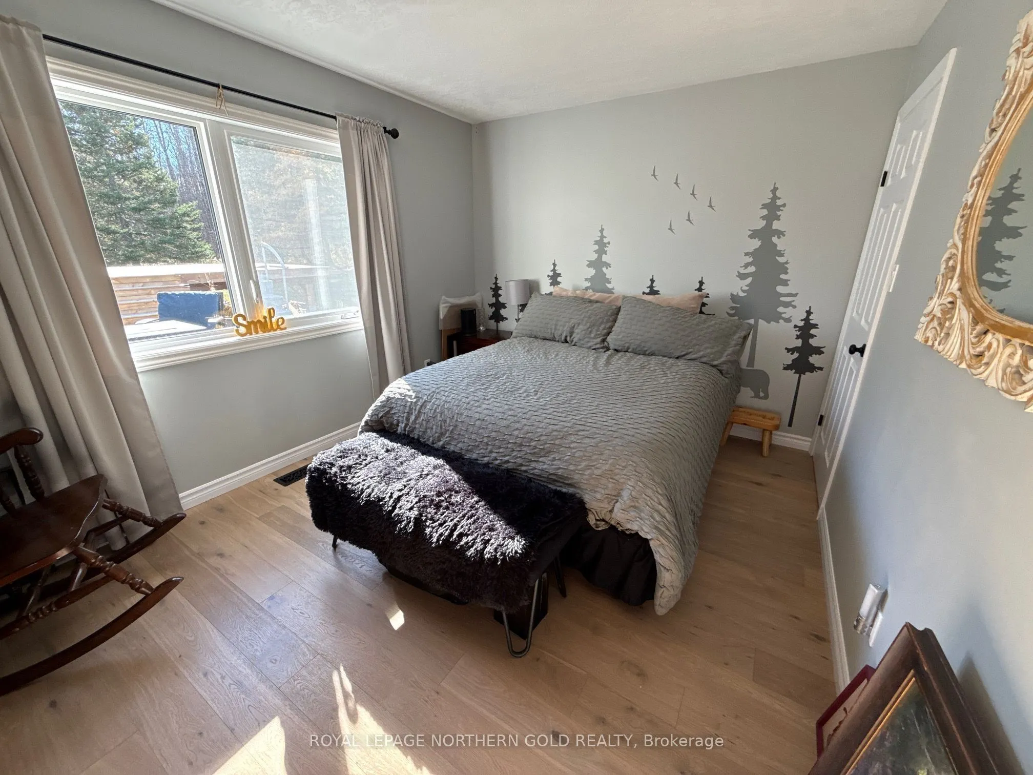 55 Lakeshore Avenue