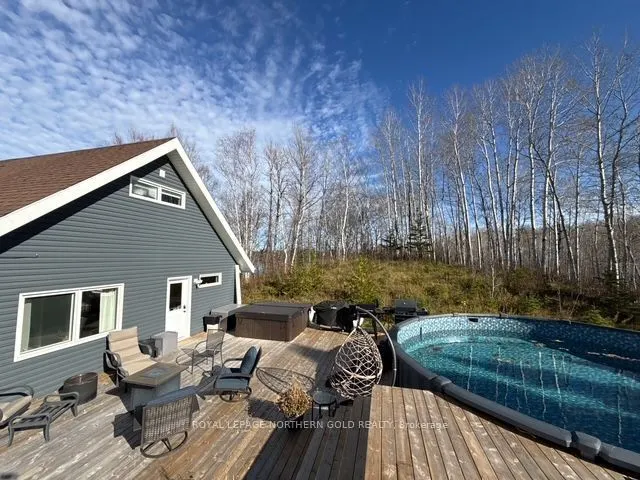 55 Lakeshore Avenue