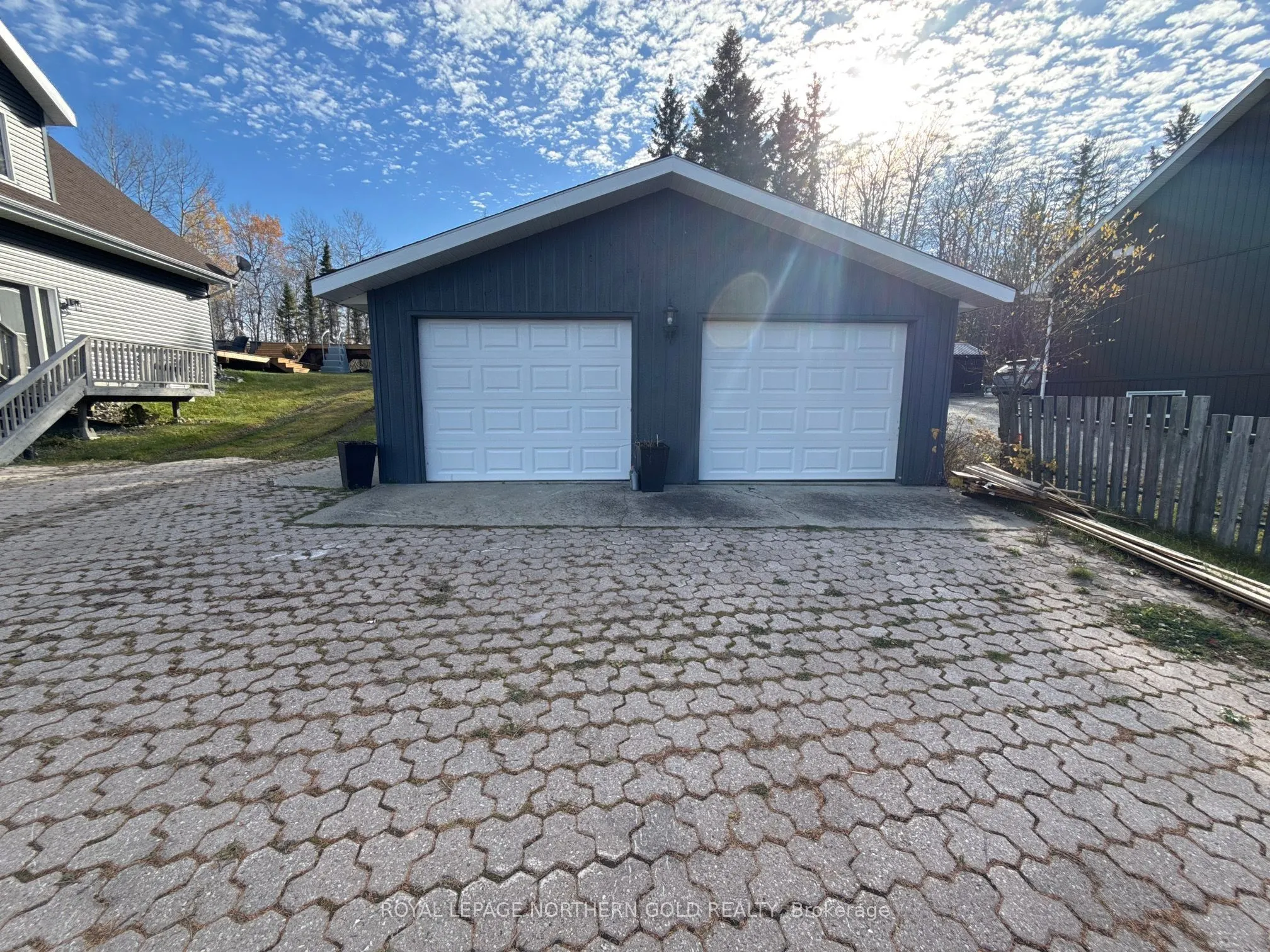 55 Lakeshore Avenue