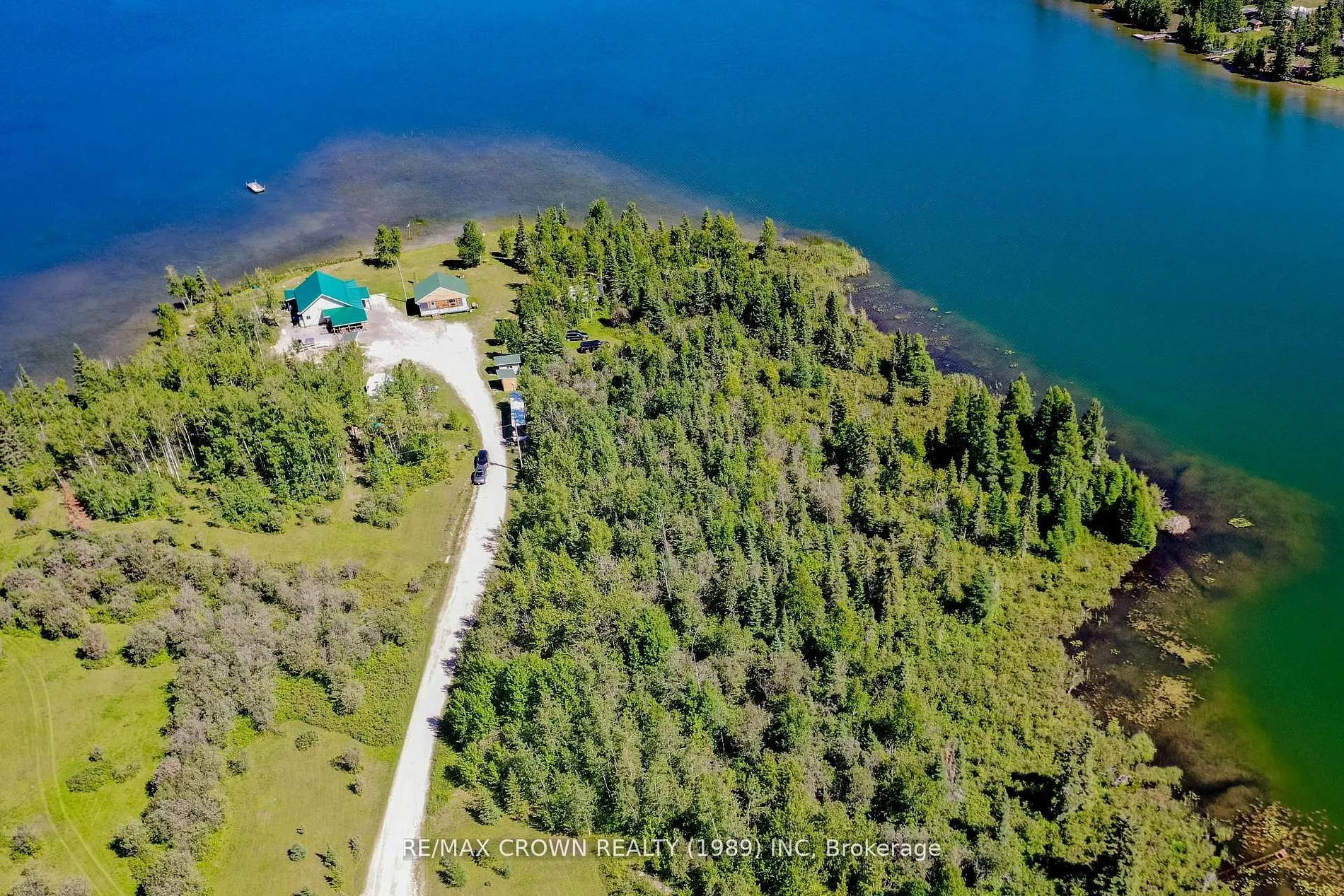 24 Shallow Lake Road W