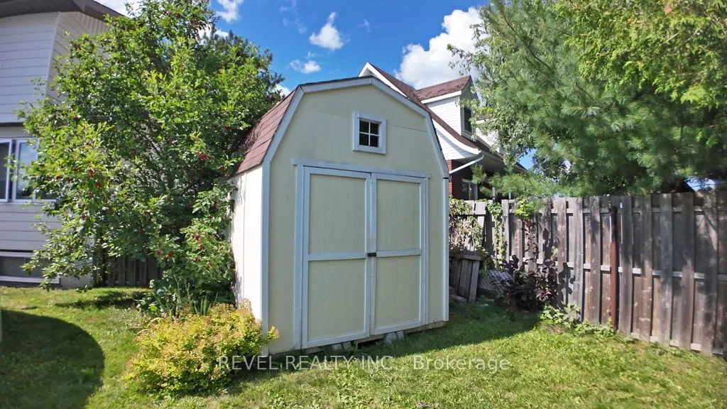 1089 Greeningdon Drive