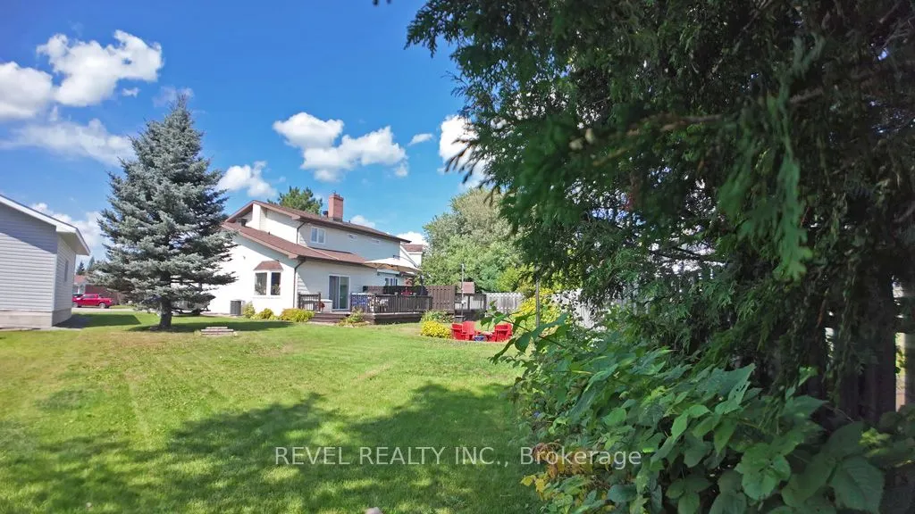 1089 Greeningdon Drive