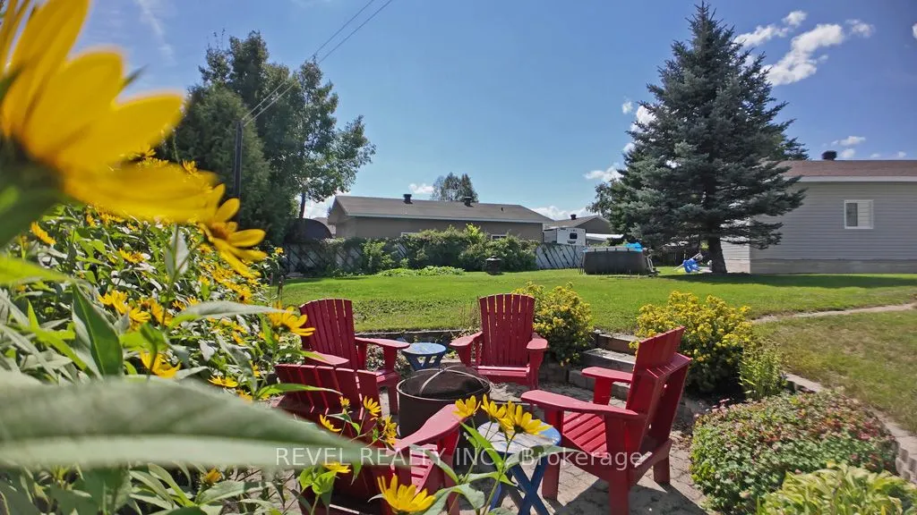1089 Greeningdon Drive