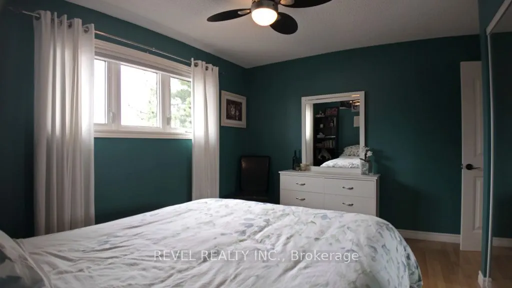 1089 Greeningdon Drive