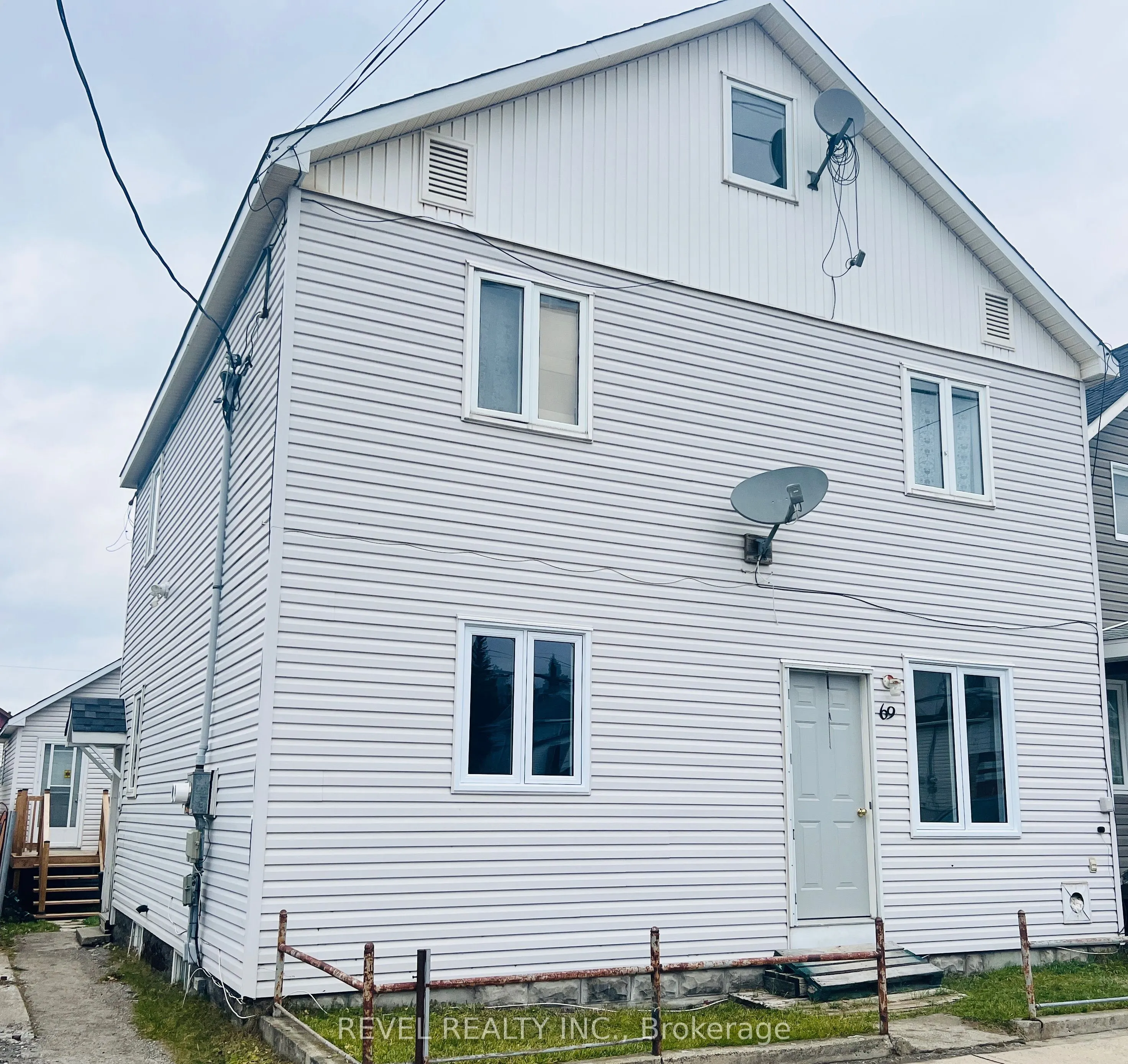 69 Croatia Avenue