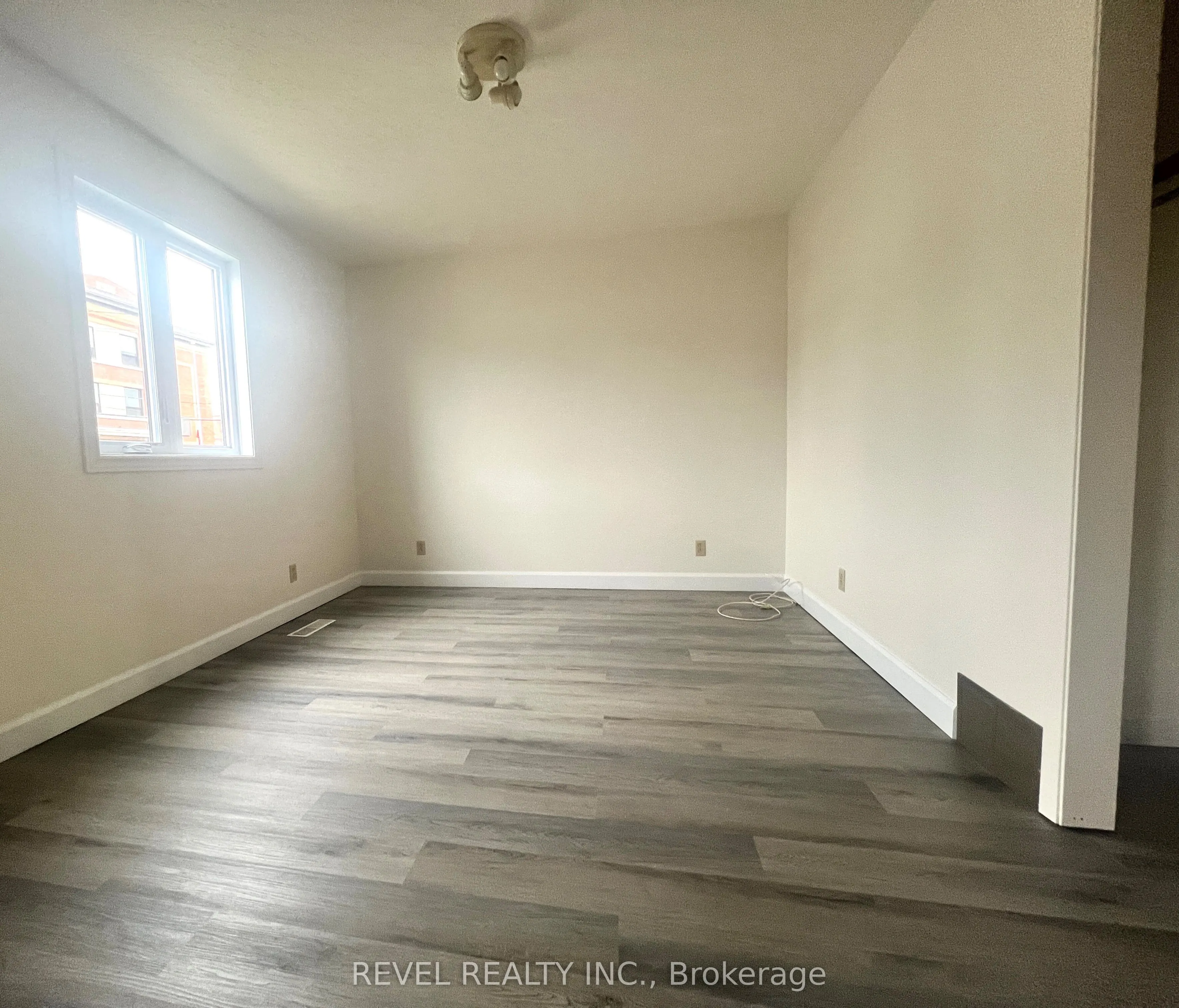 69 Croatia Avenue