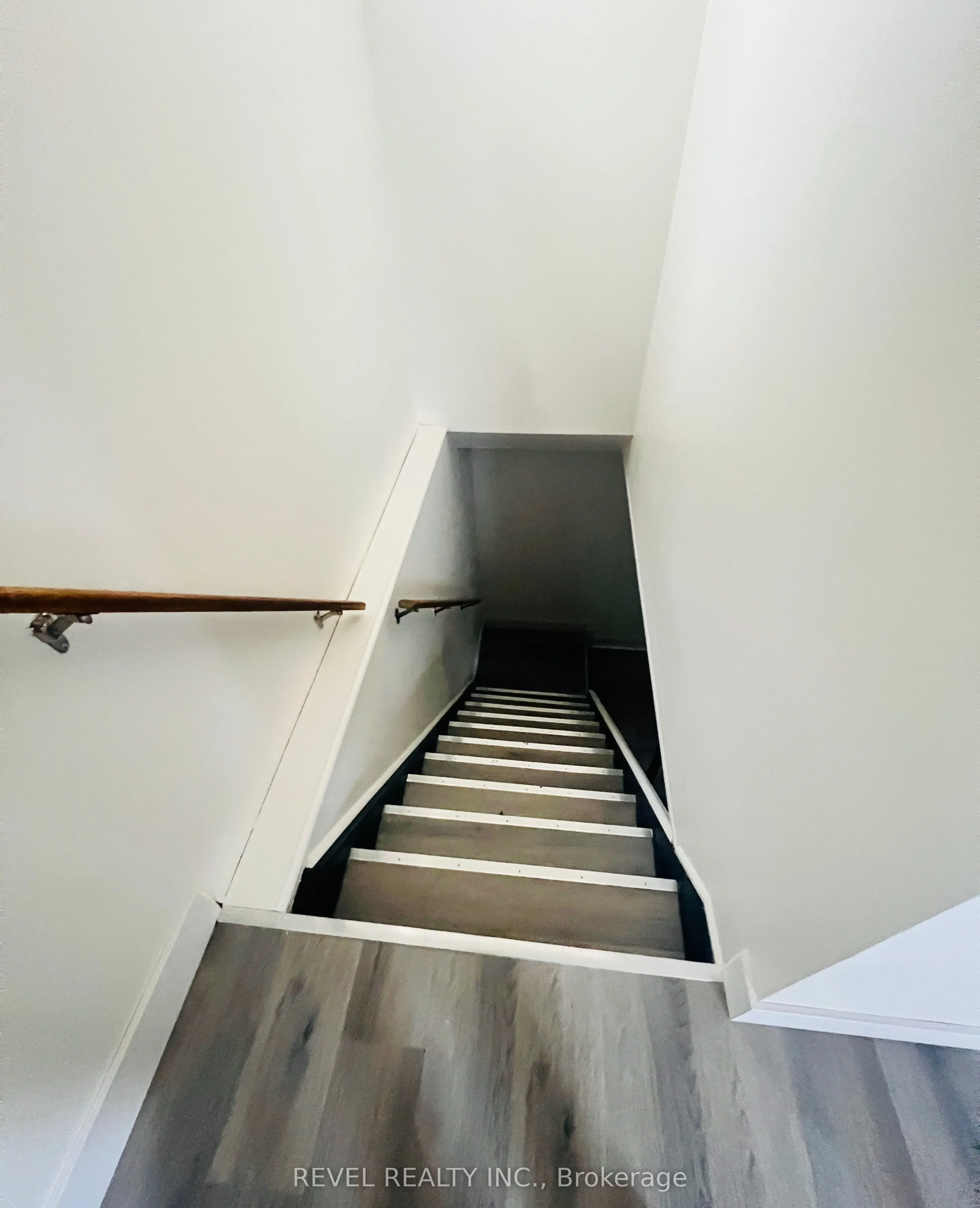 69 Croatia Avenue